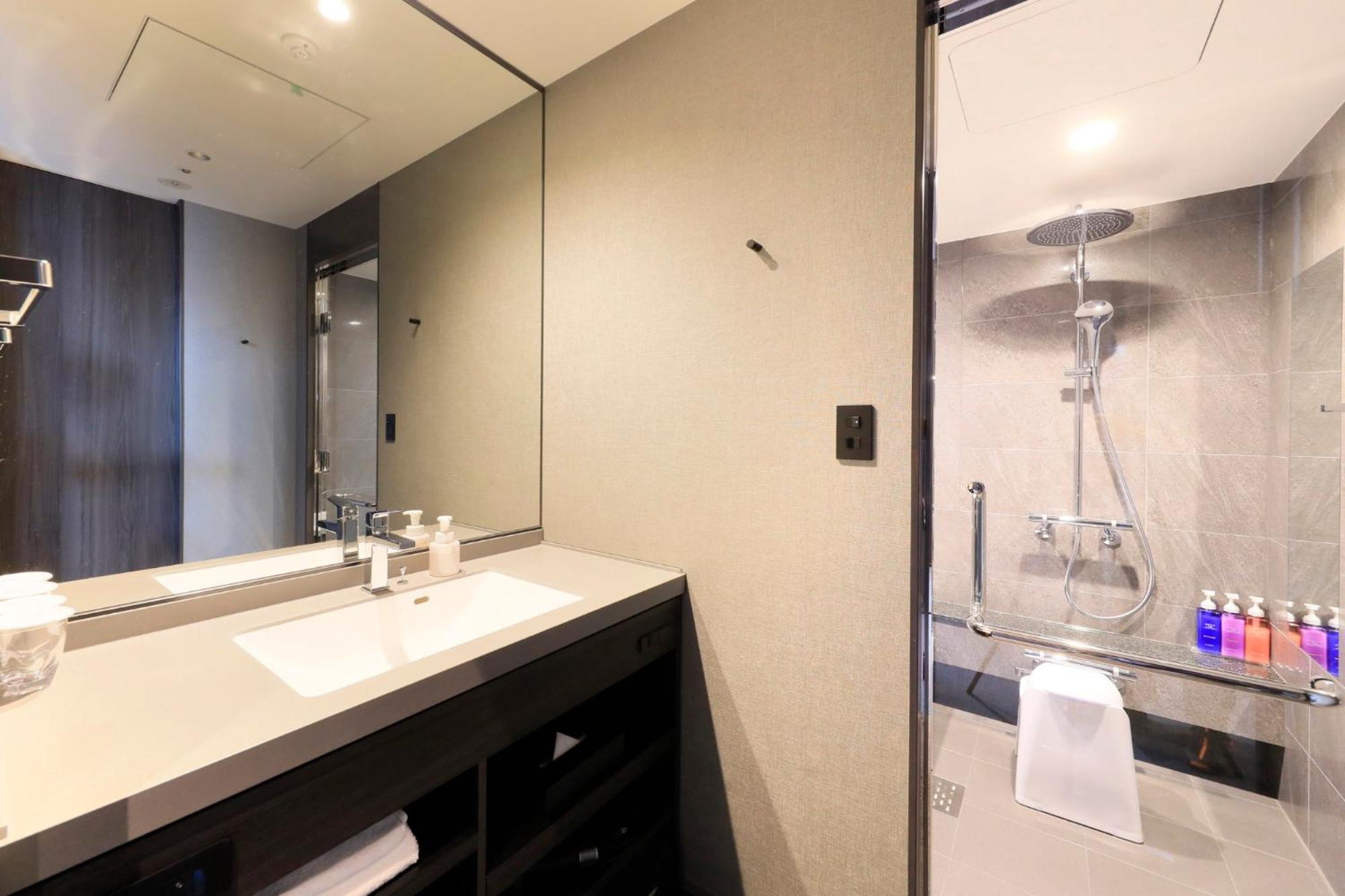Luxury King Room  ”KOMOREBI” - Non-Smoking (42.5㎡) - Photo 8