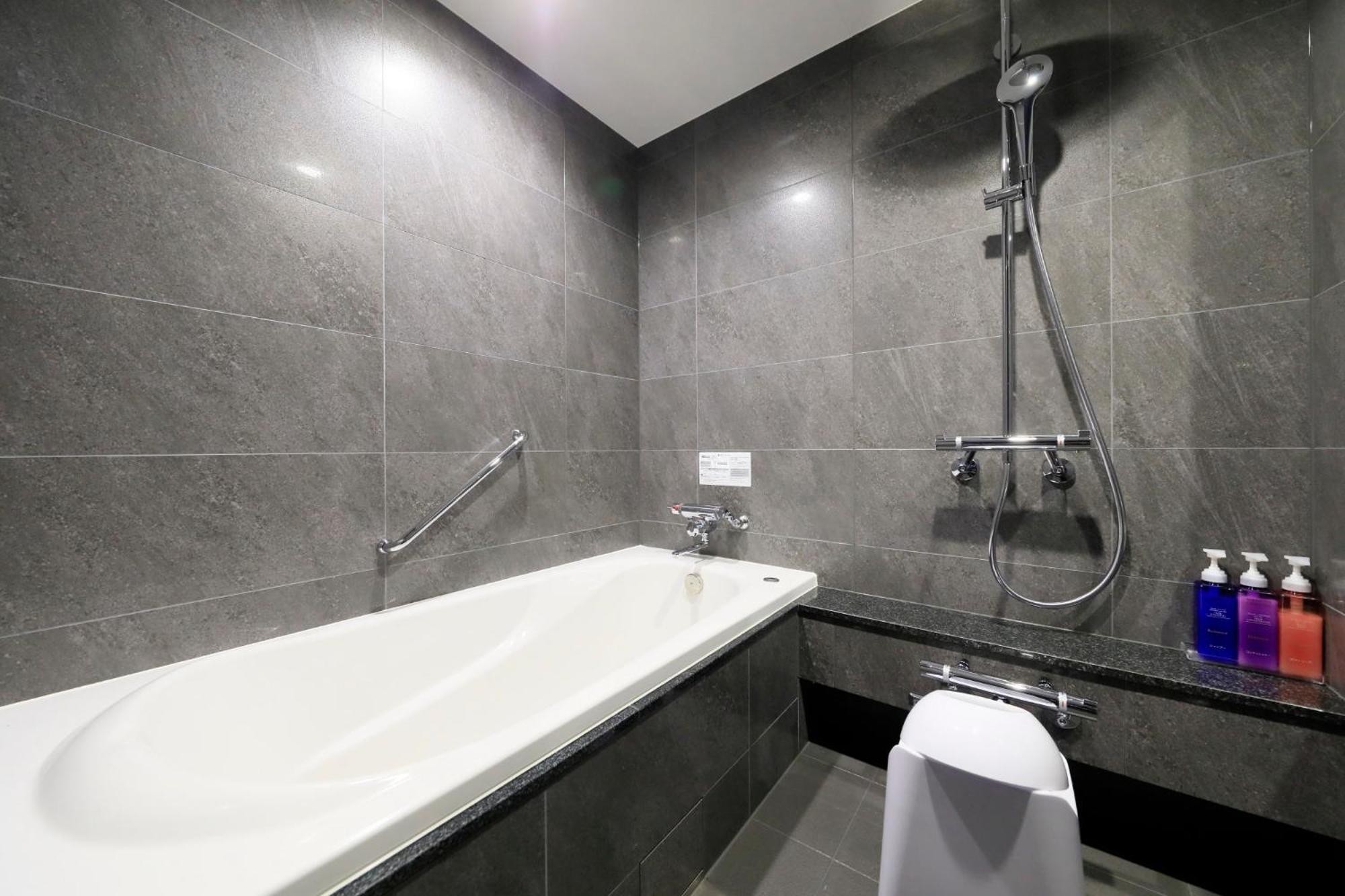 Luxury King Room  ”KOMOREBI” - Non-Smoking (42.5㎡) - Photo 7