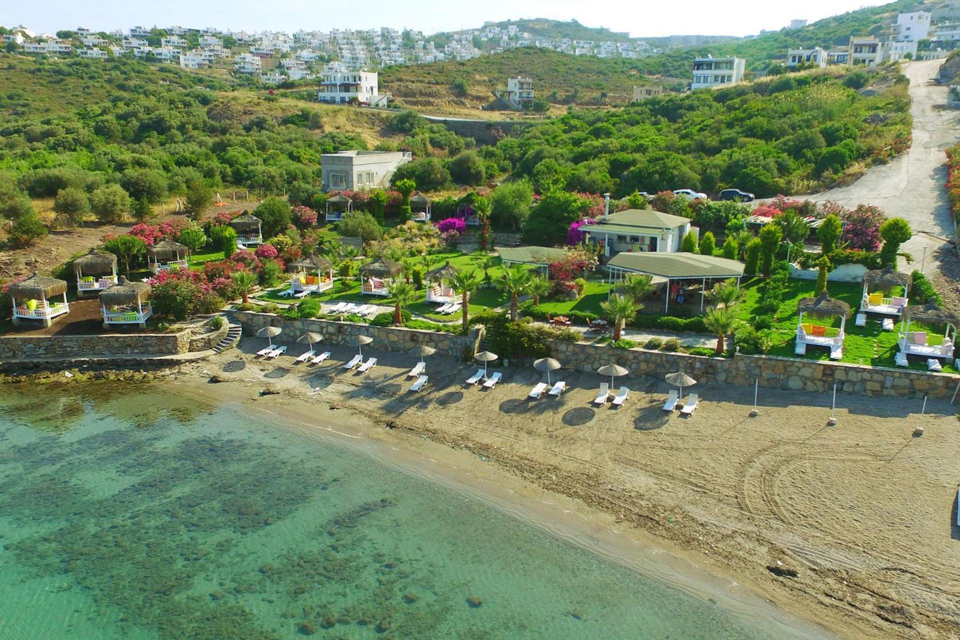 Villa with Sea View photo 3