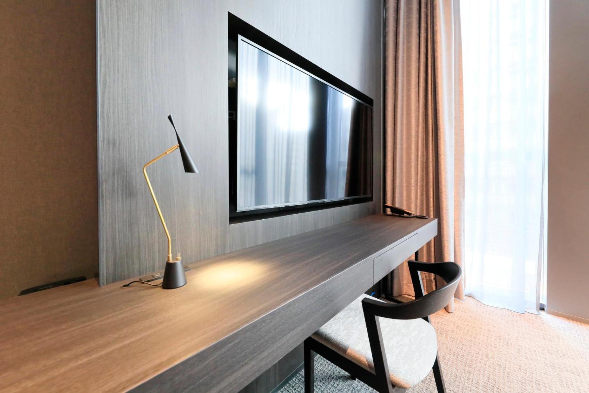 Luxury King Room  ”UTSUROI” - Non-Smoking (53.1㎡) photo 2