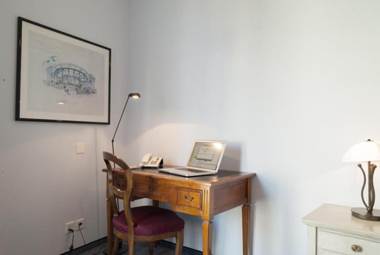 Deluxe Double Room - Photo 2