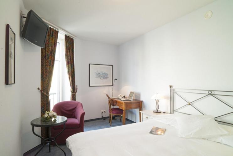 Deluxe Double Room - Photo 4