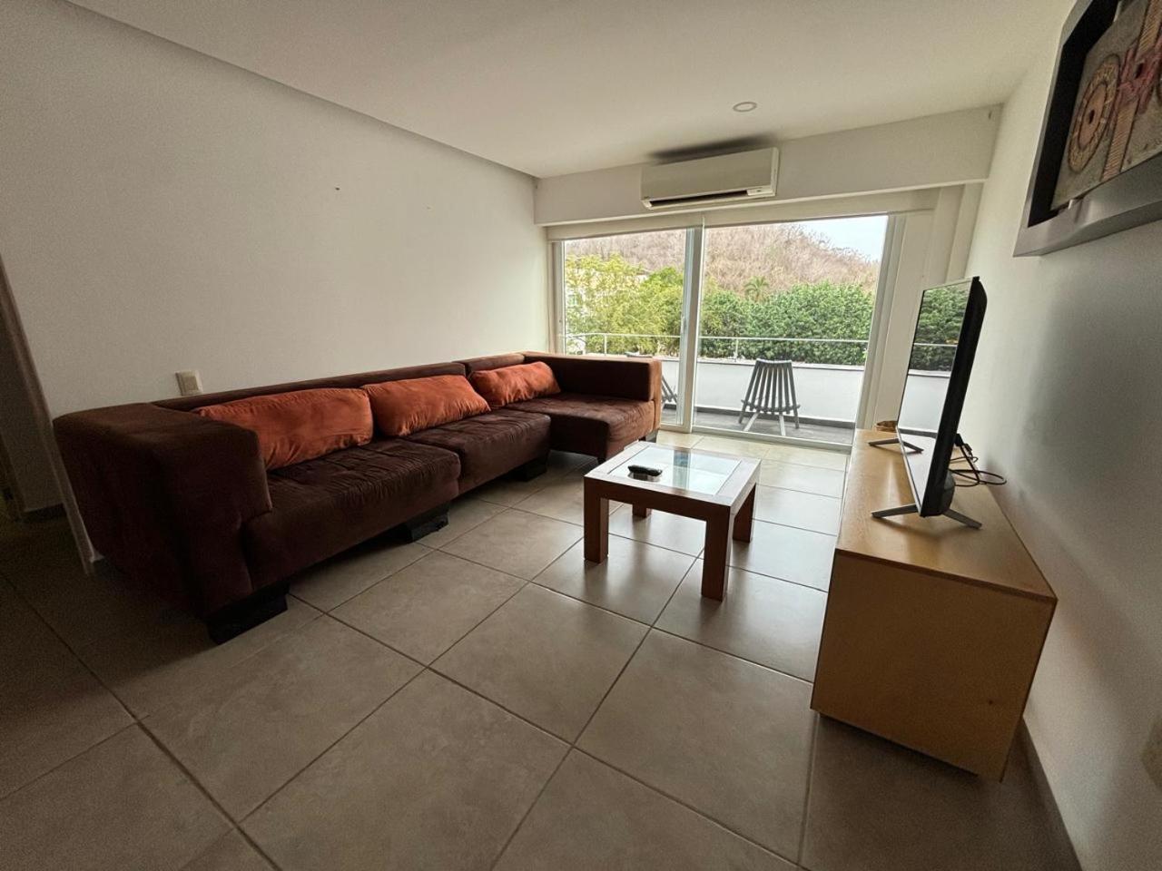 Apartment - Split Level photo 1