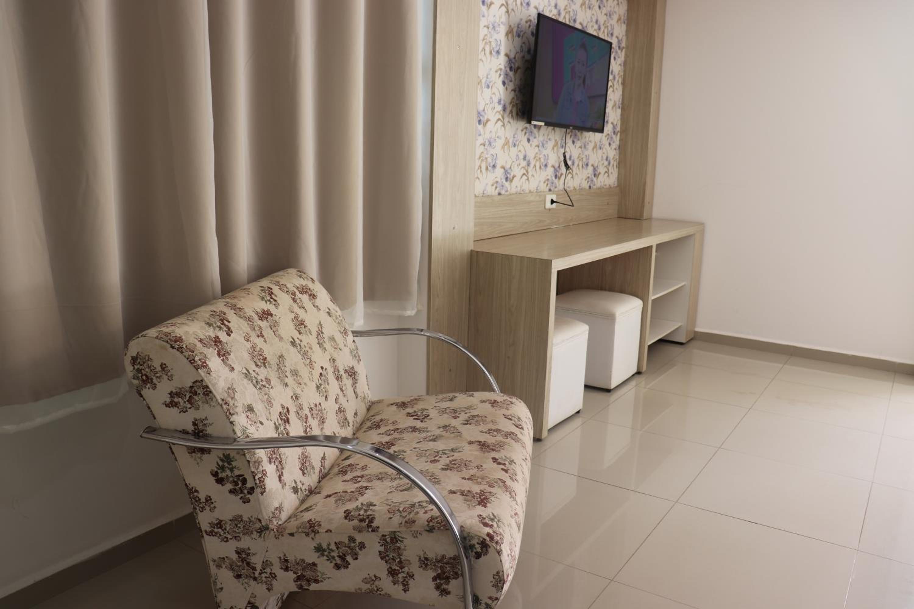 Superior King Or Twin Room photo 1