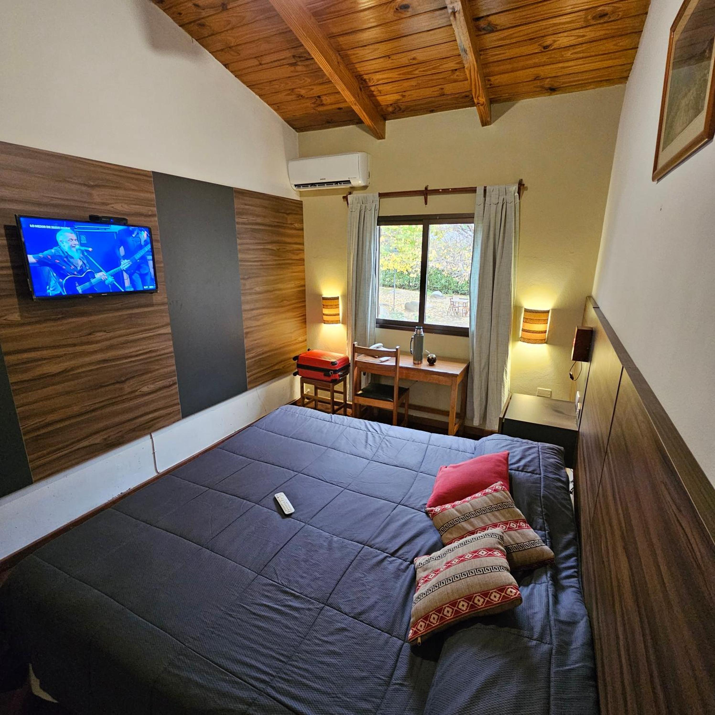 Deluxe Double Room photo 2