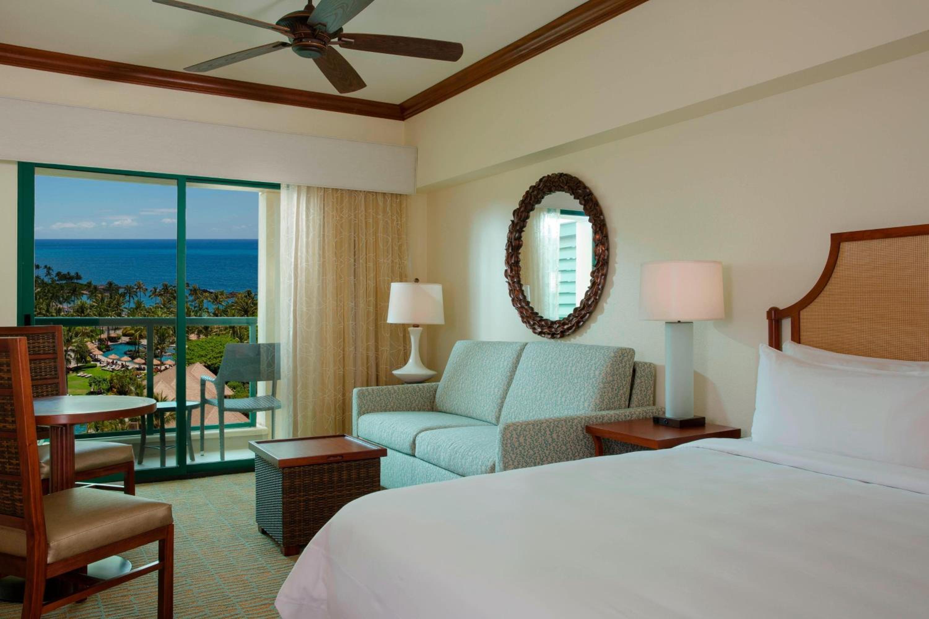 King Room with Sofa Bed and Balcony - Ocean View - Photo 1