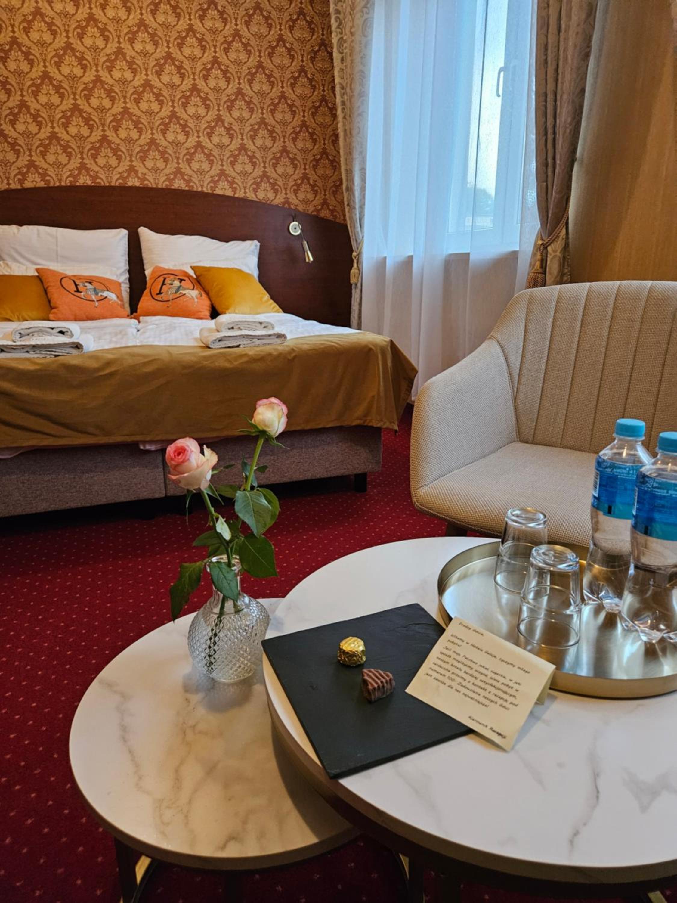 Deluxe Double Room - Photo 22