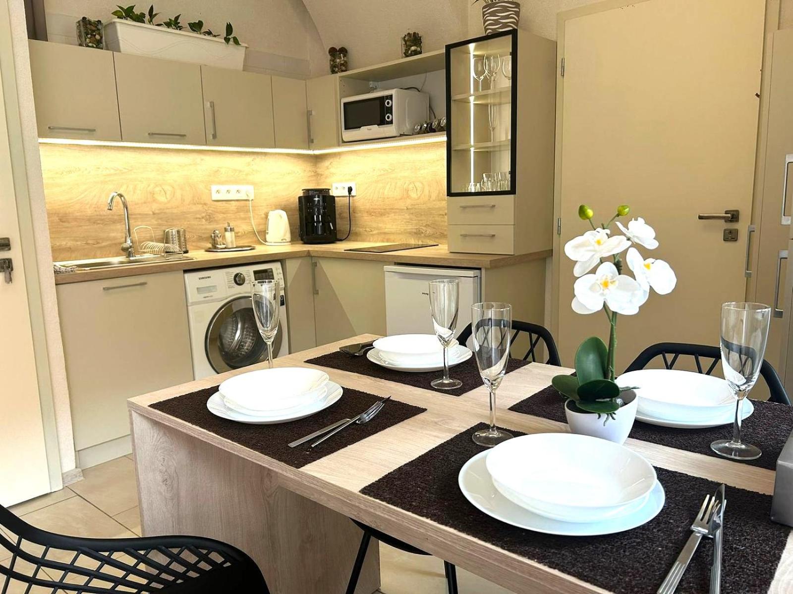 Two-Bedroom Apartment - Photo 25