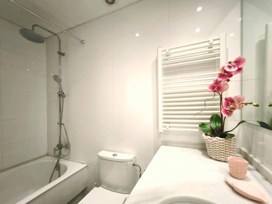 Two-Bedroom Apartment With Terrace photo 2