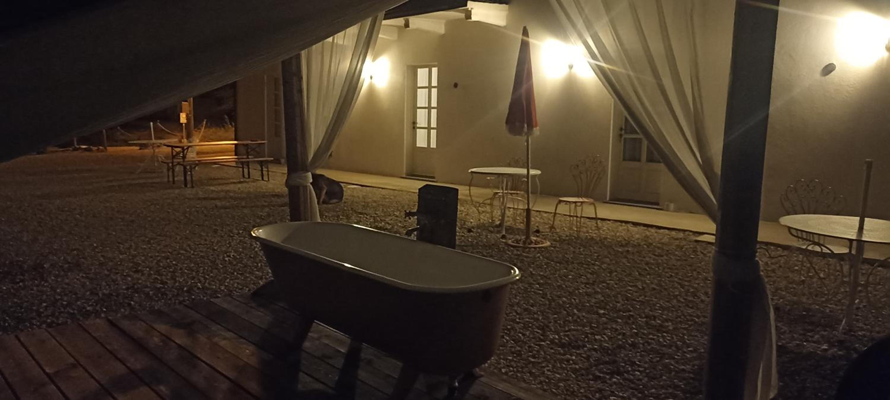 Deluxe Double Room with Shower - Photo 21