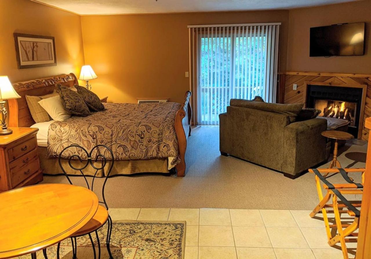 Budget Twin Room photo 2