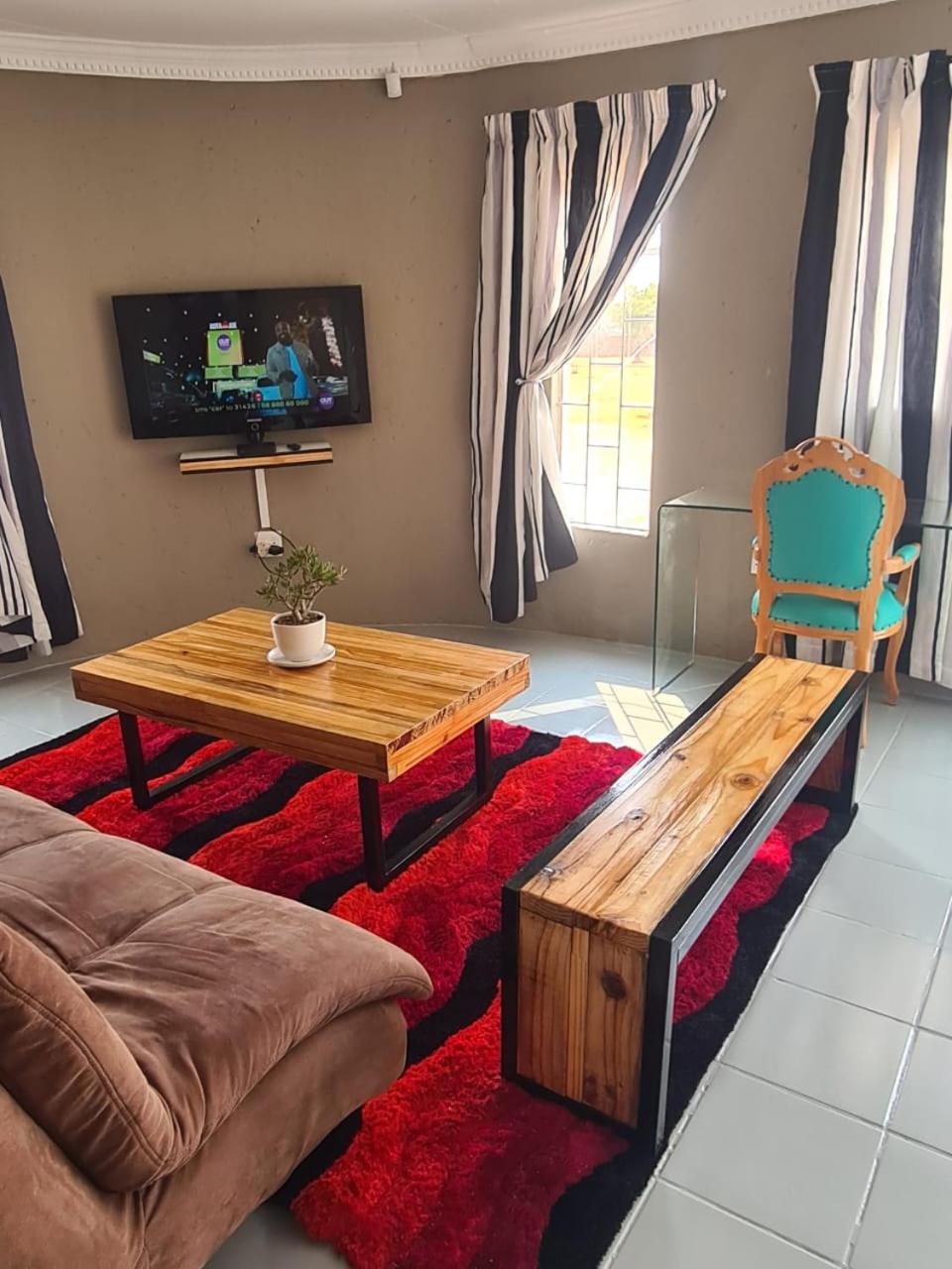 One-Bedroom Chalet photo 2