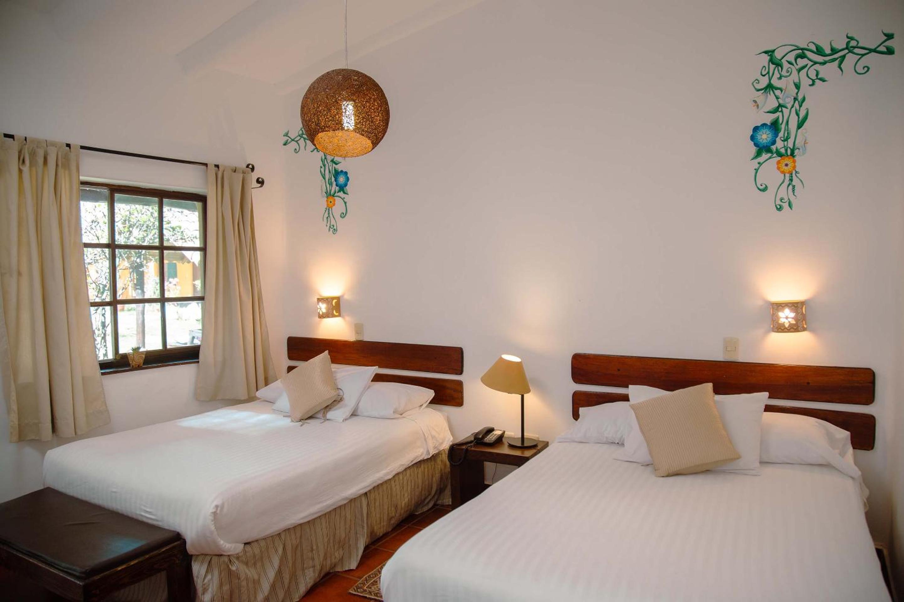 Standard Twin Room photo 1