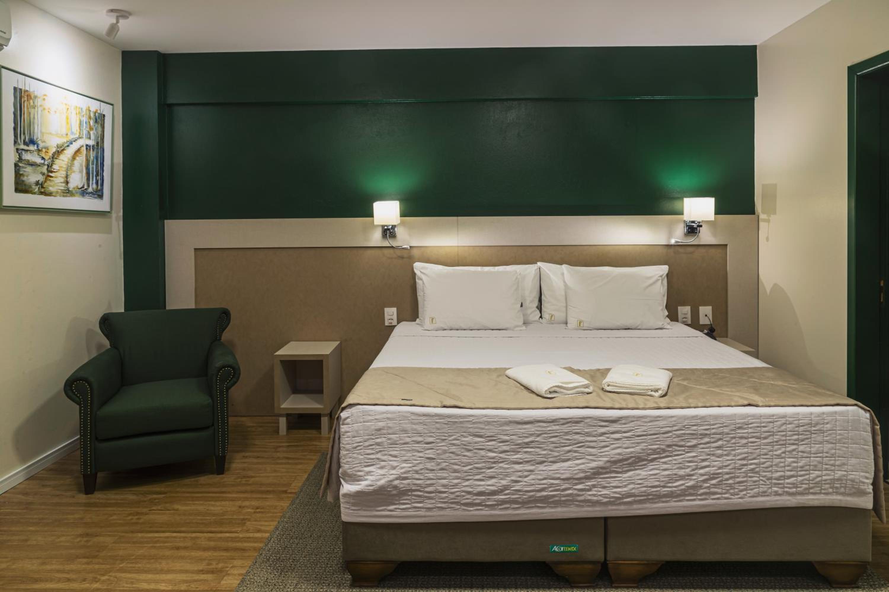 King Suite with Spa Bath