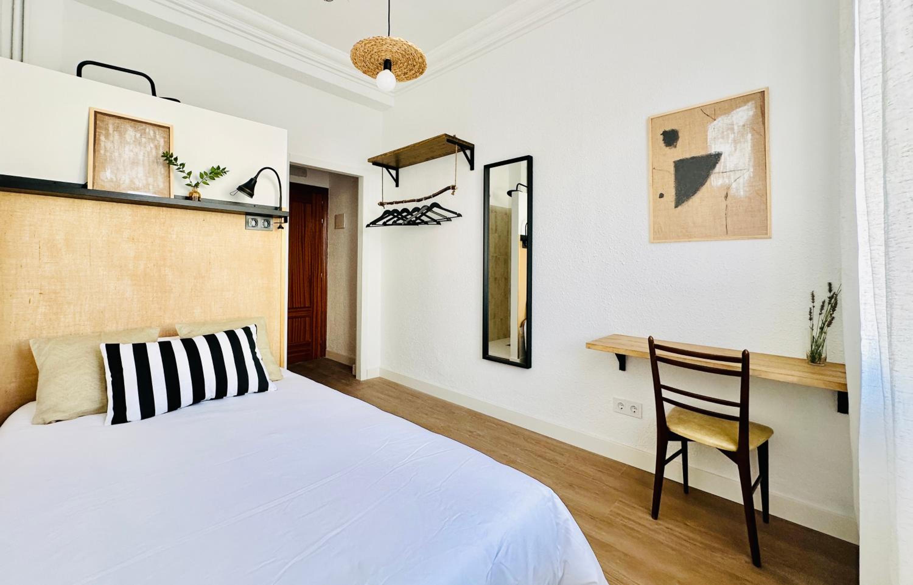 Habitación individual con baño privado