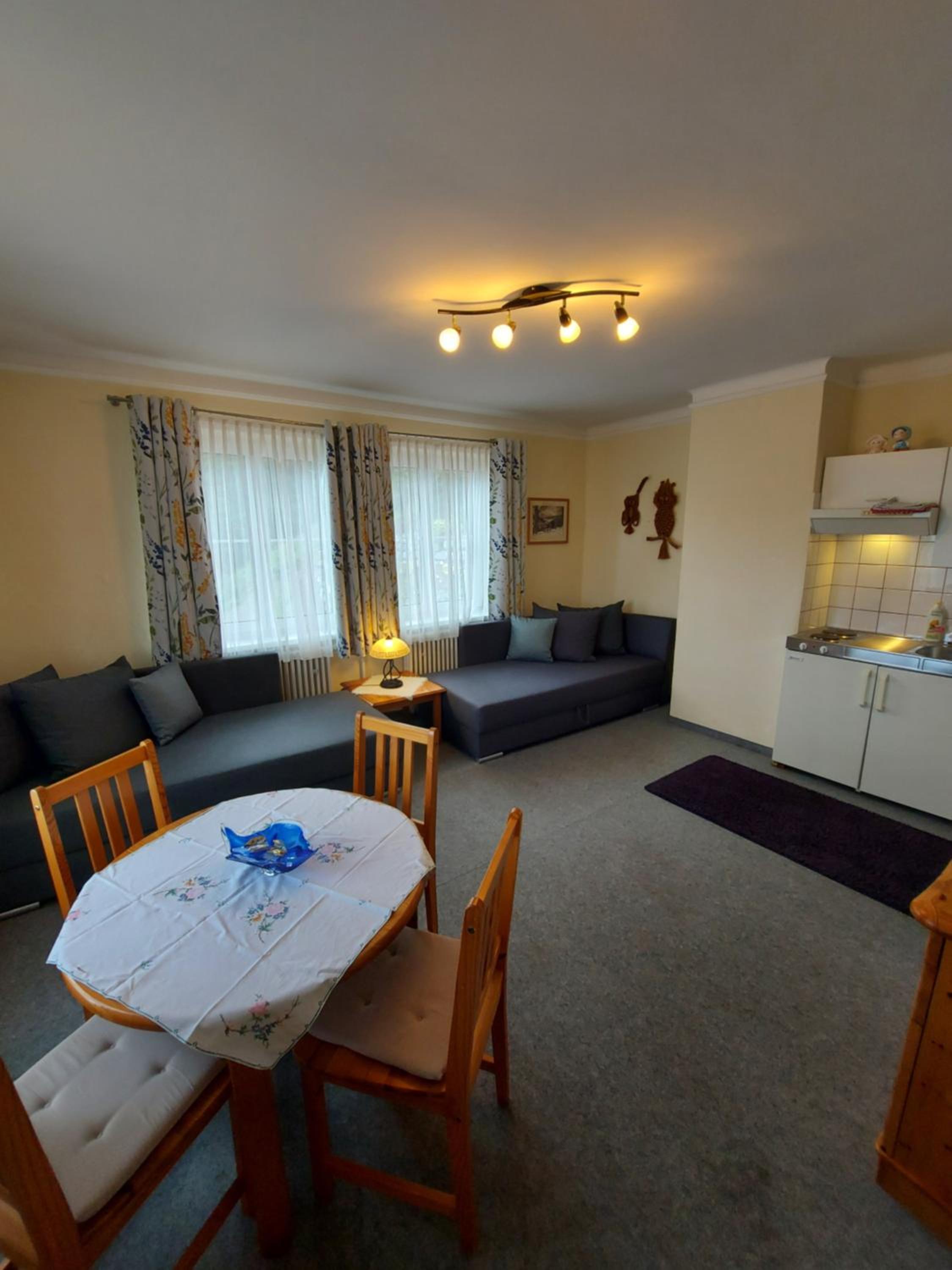 One-Bedroom Apartment with Balcony photo 1