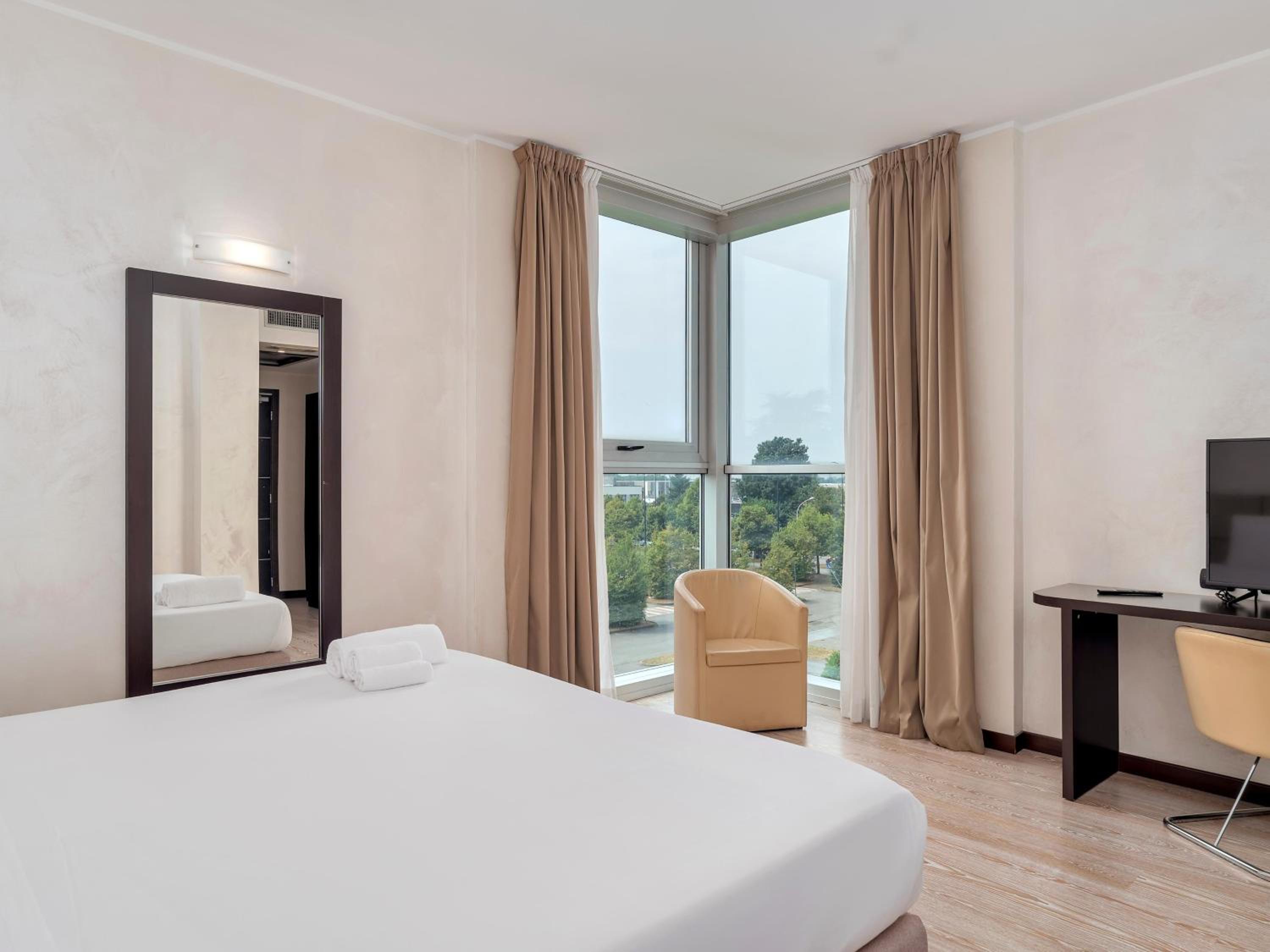 Superior Double Room - Photo 3