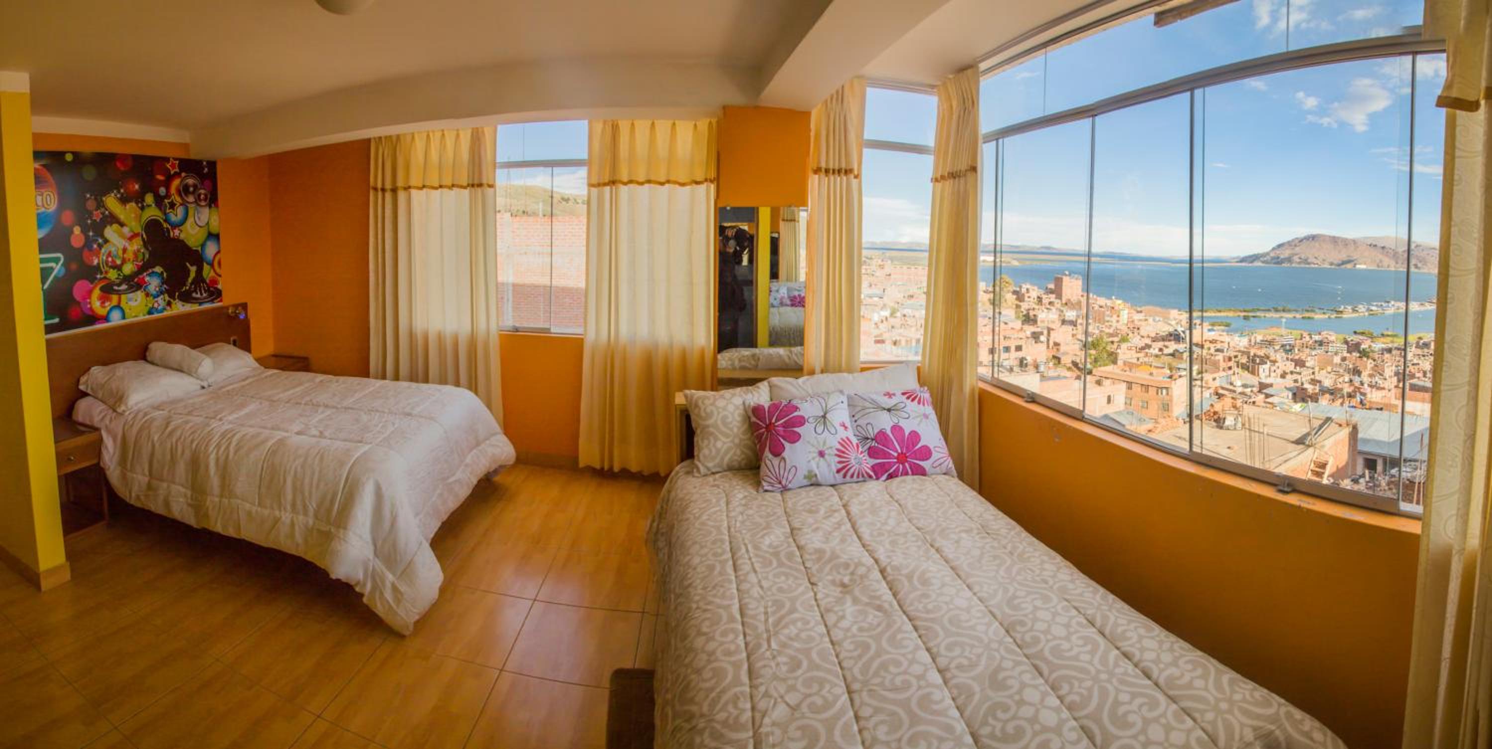 Twin Room with Lake View photo 3