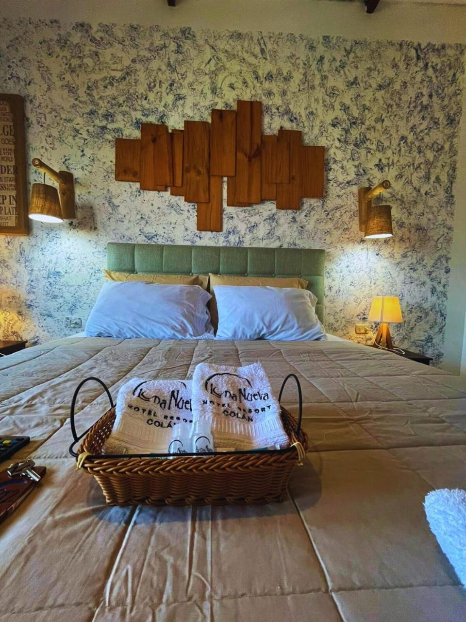 Deluxe Double Room with Balcony photo 3