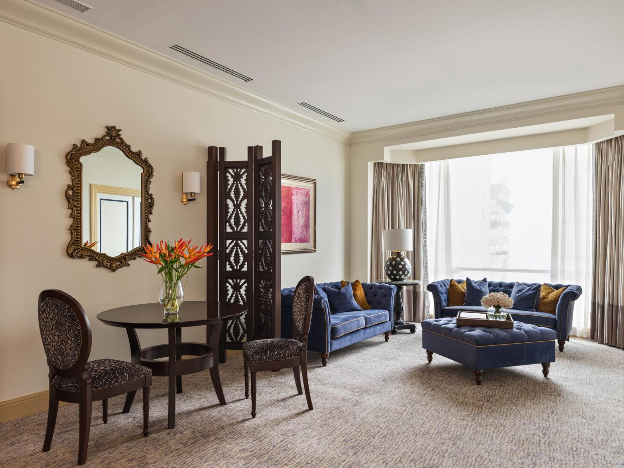 One Bedroom Suite with Terrace - Photo 6