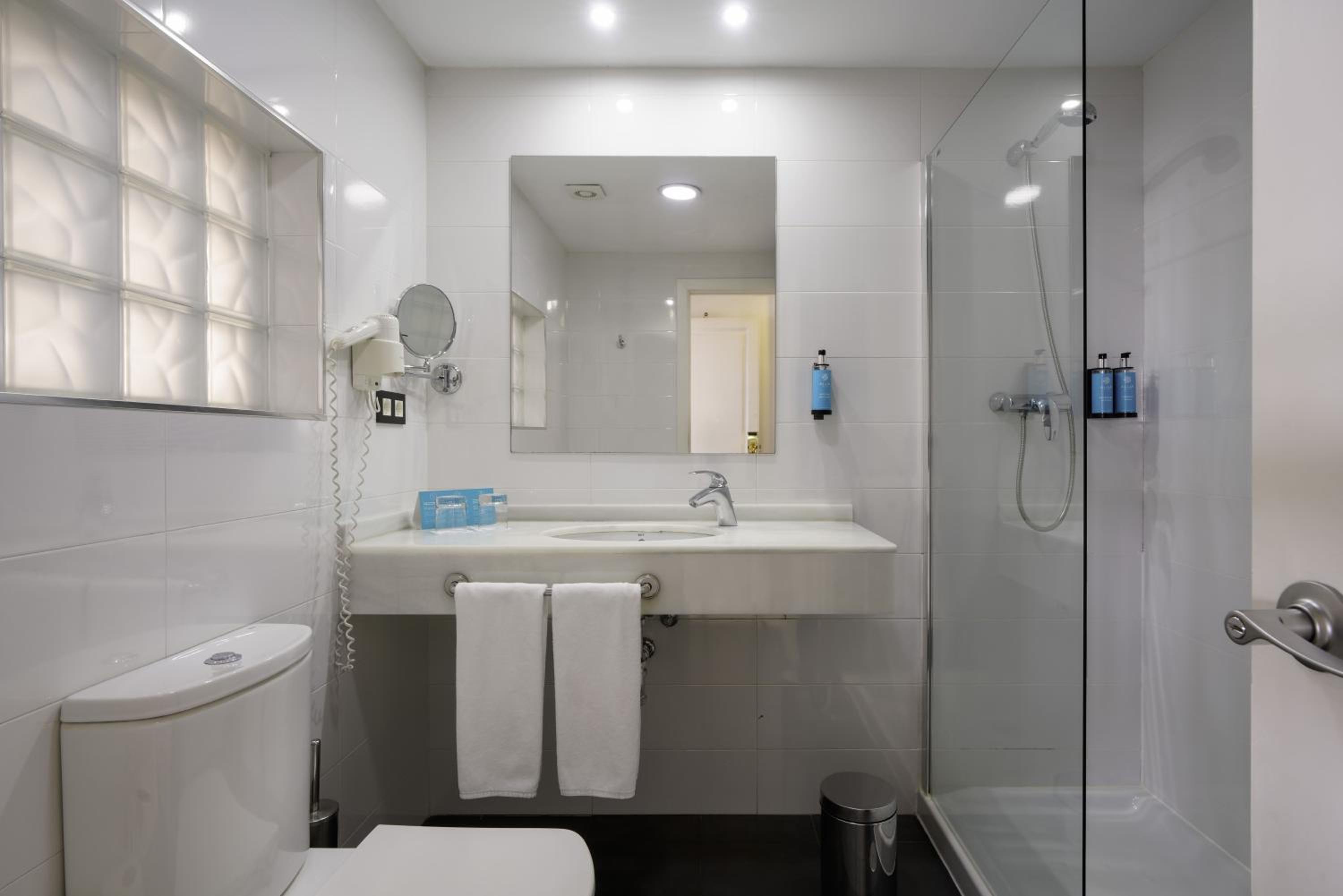 Double Sea View High Floor - Photo 4