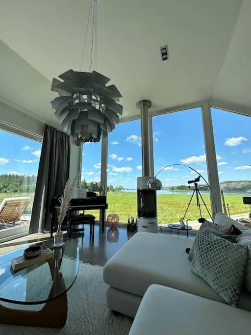Three-Bedroom Villa photo 1