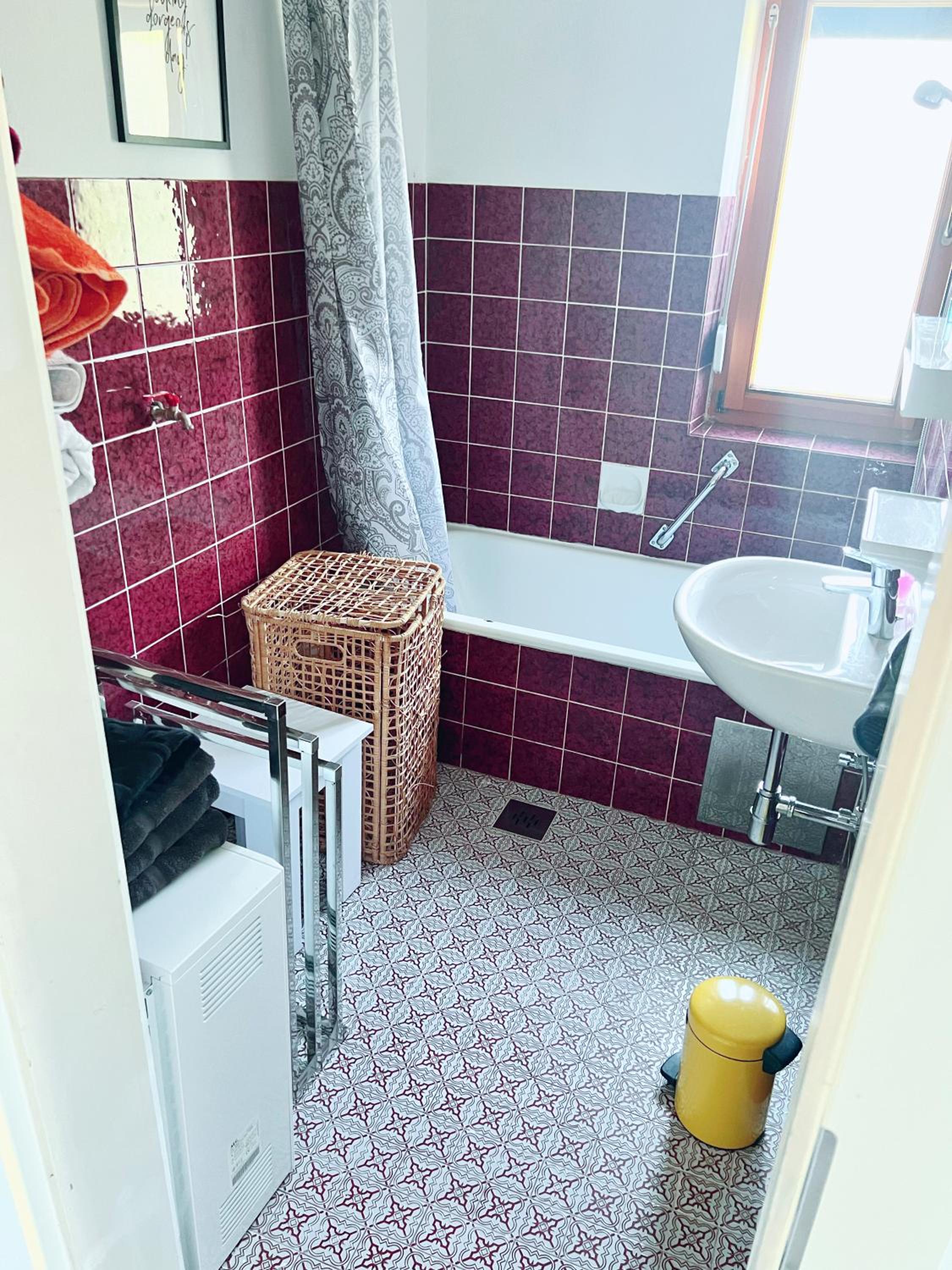 Double Room with Shared Bathroom photo 2