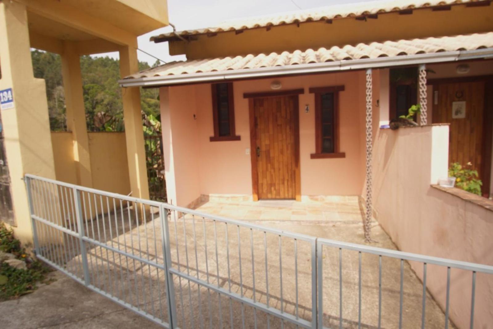 One-Bedroom House photo 2