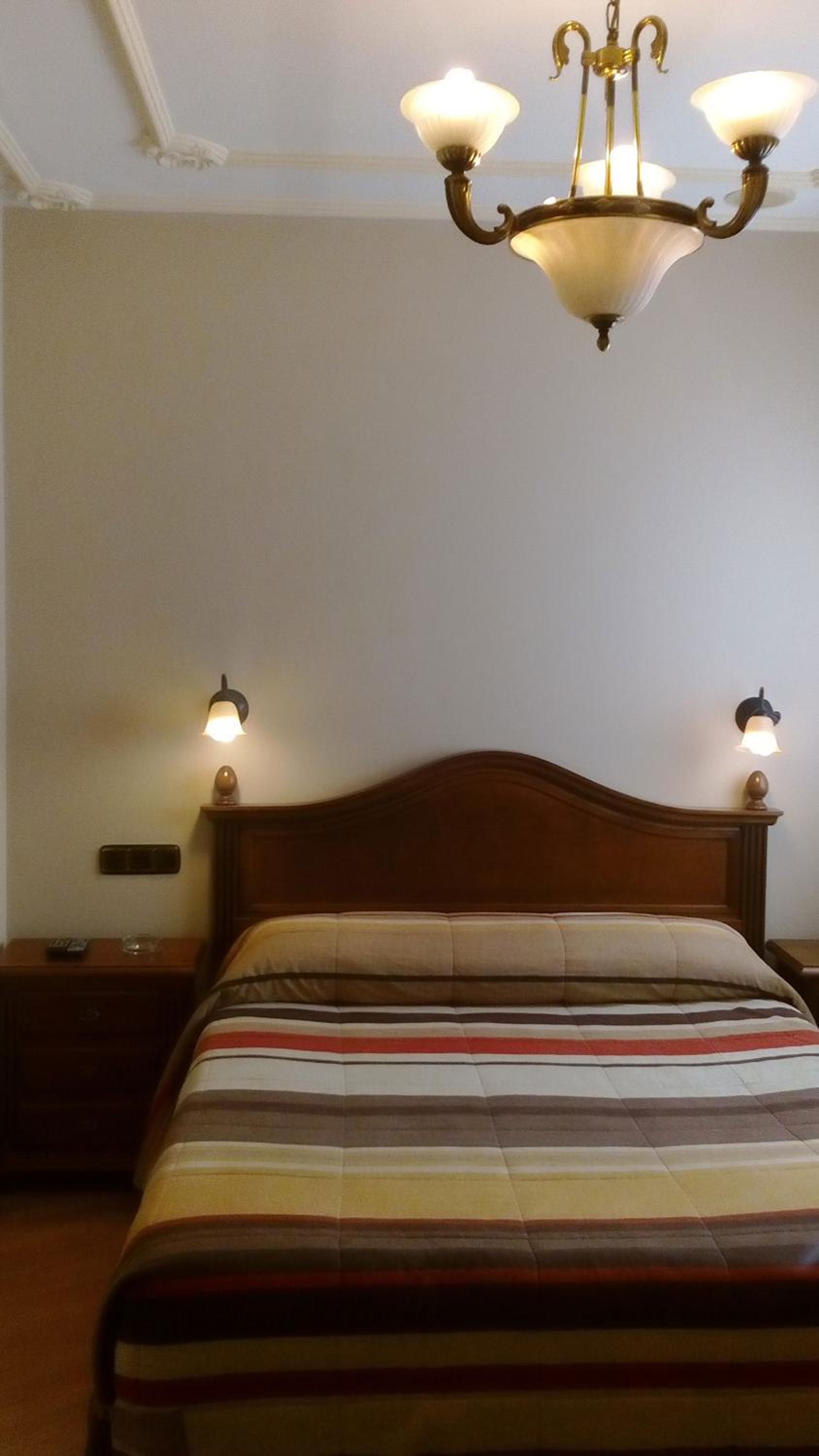 Double Room - Photo 40