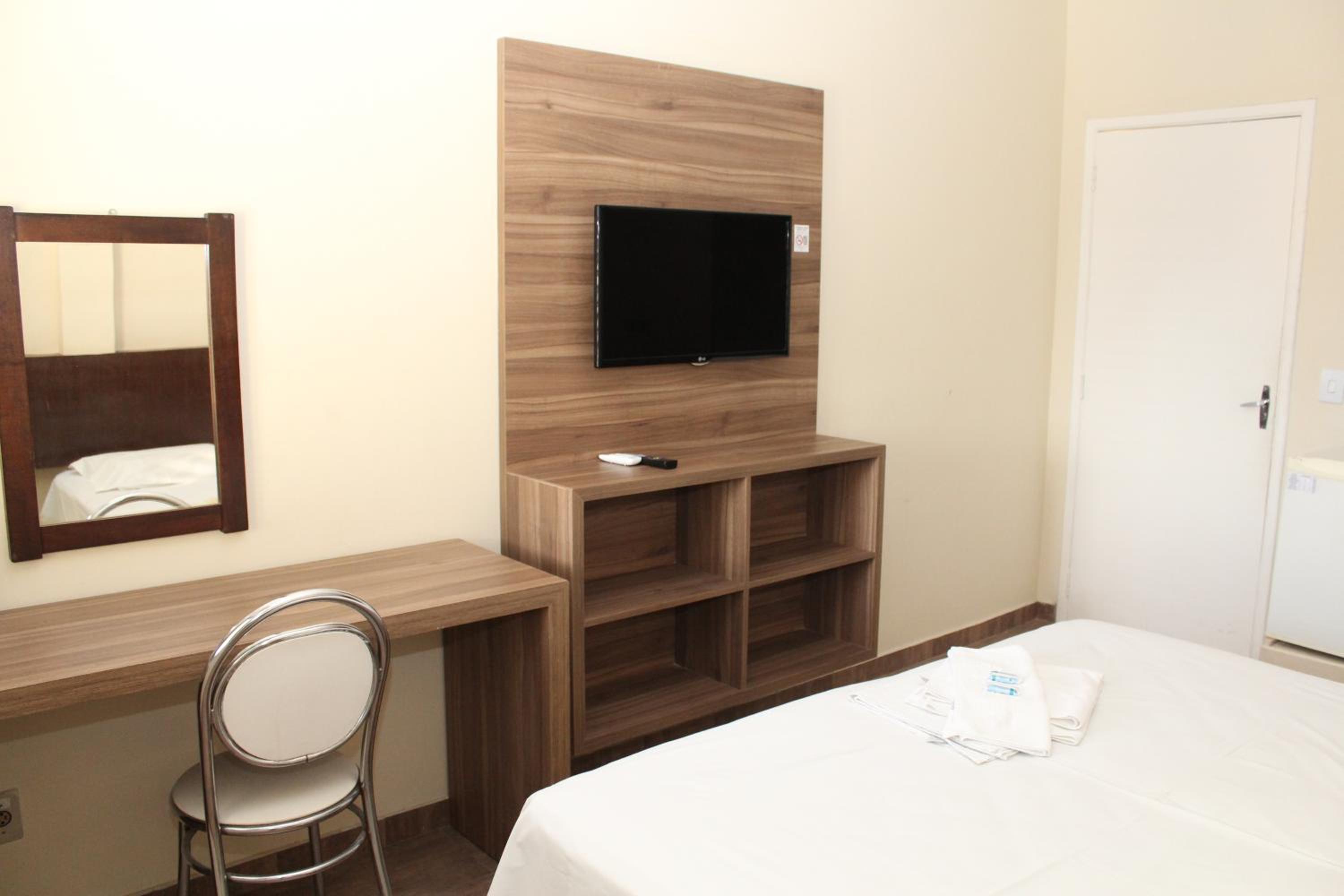 Standard Double or Twin Room photo 3