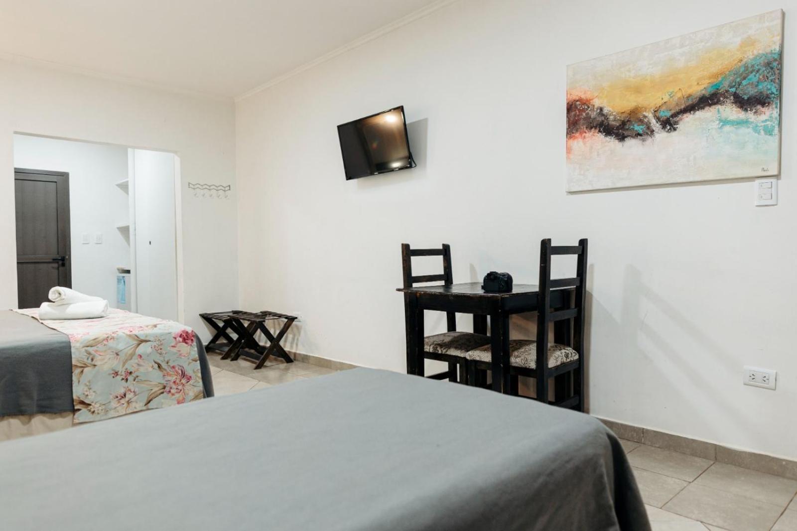 Family Room with Balcony photo 2