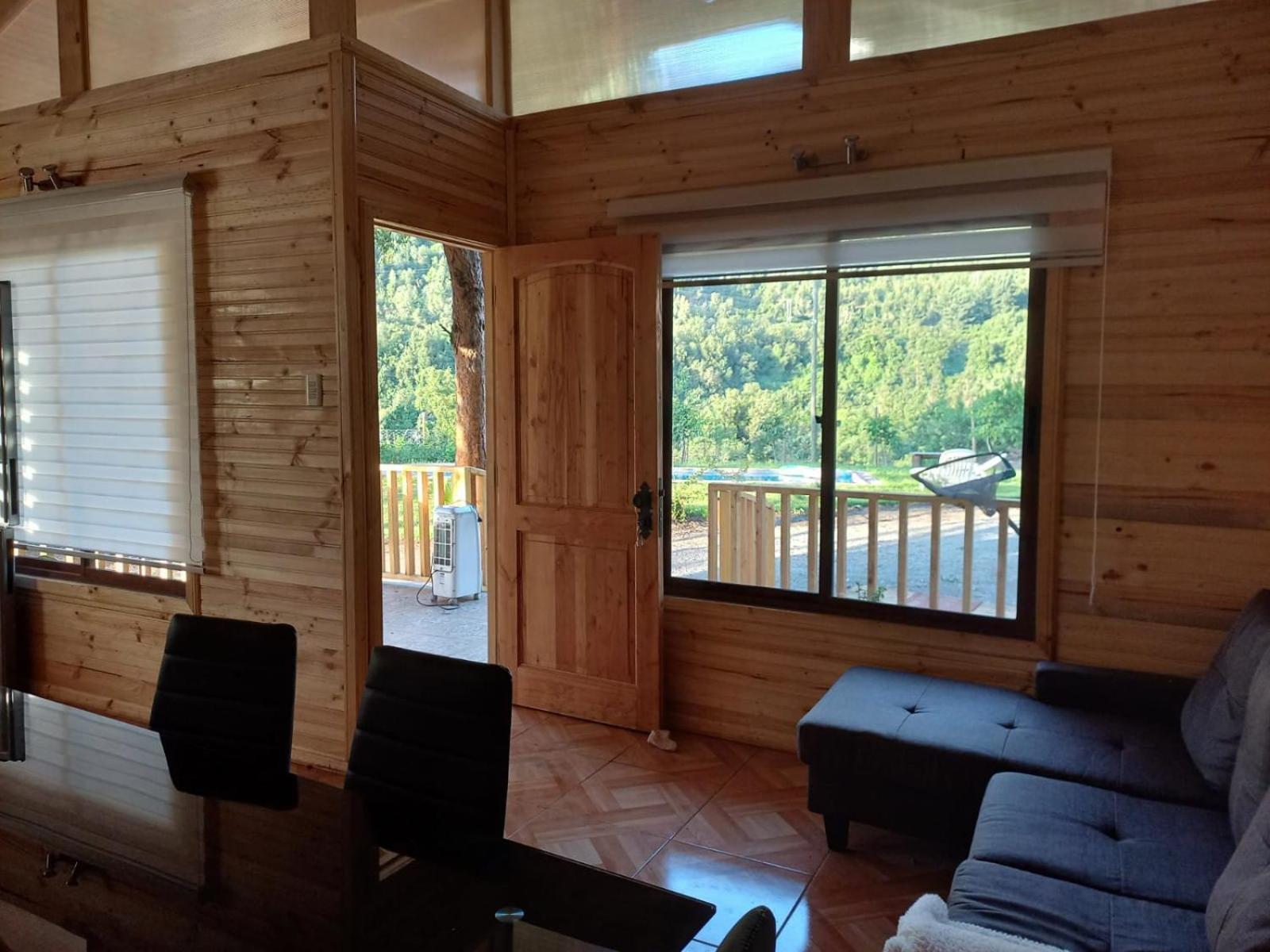 Three-Bedroom House photo 2