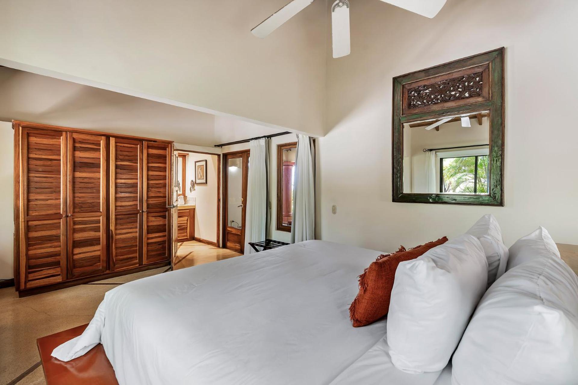 King Room with Garden View photo 2