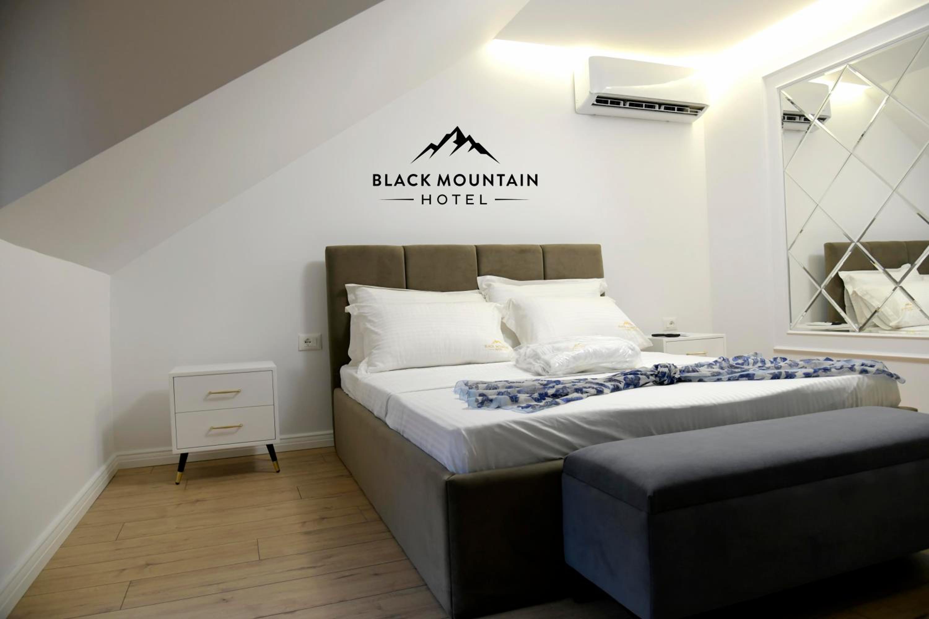 Suite with City View photo 3
