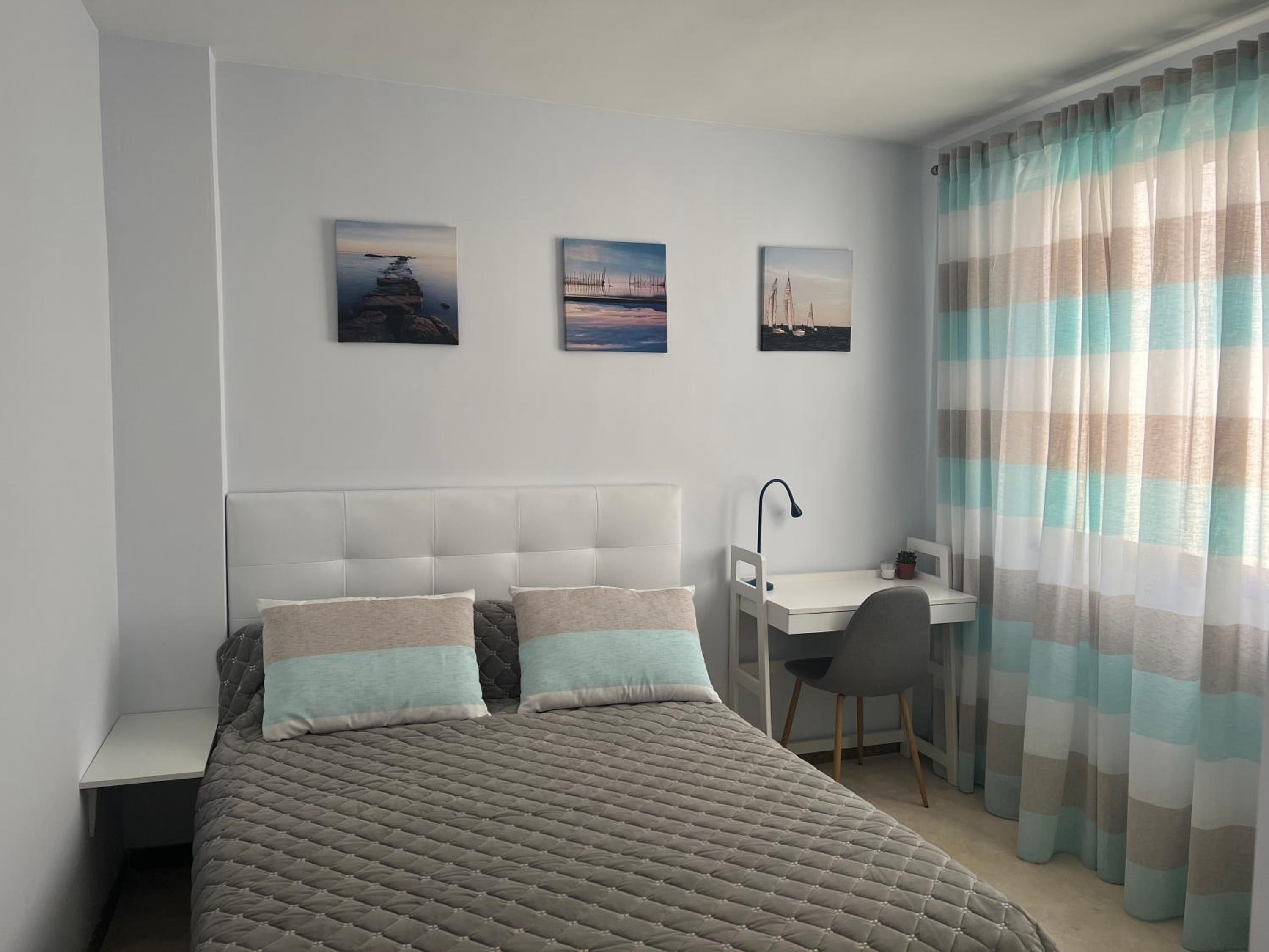 Habitación doble con baño compartido