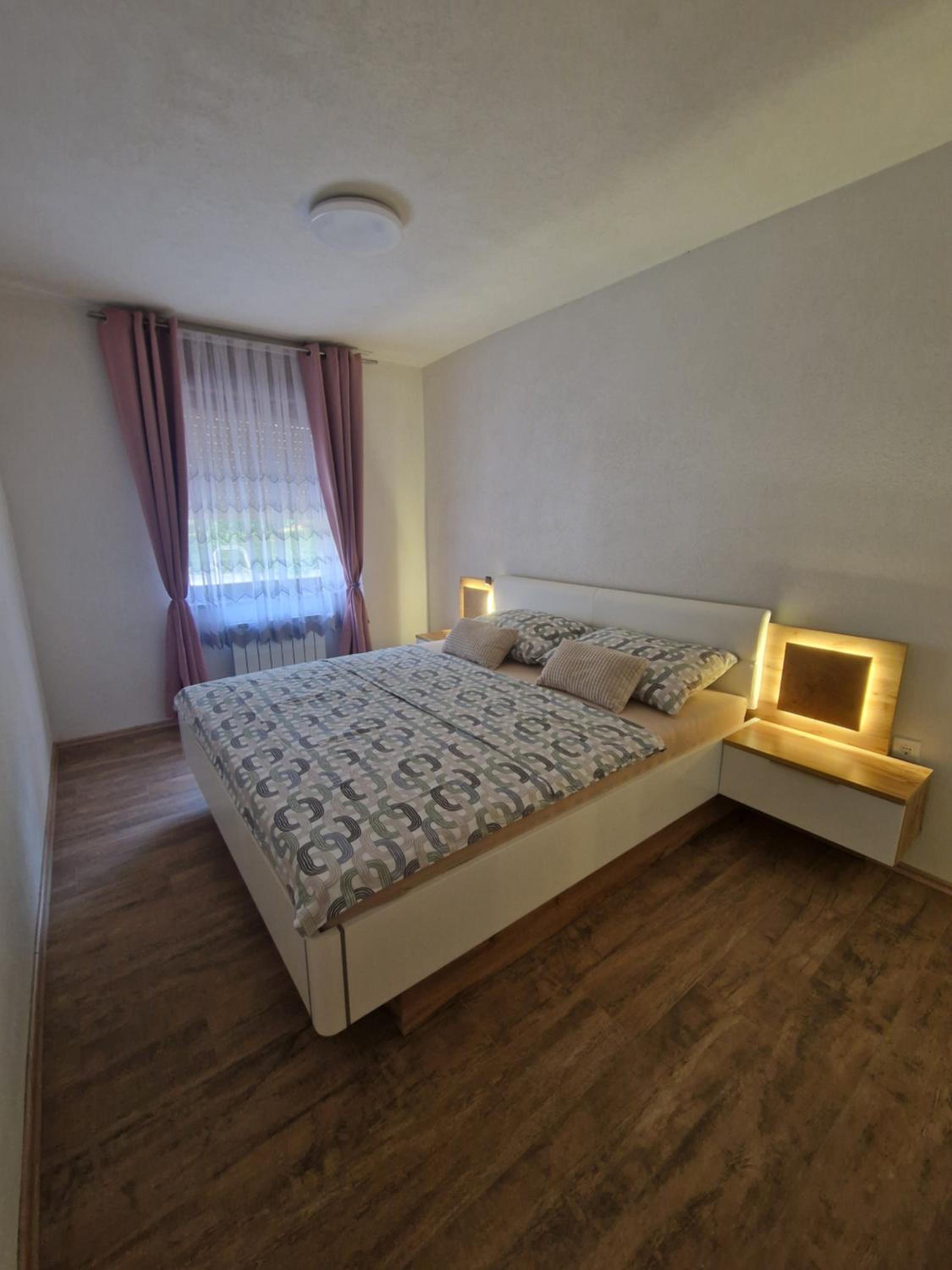 Two-Bedroom Standard Apartment photo 1