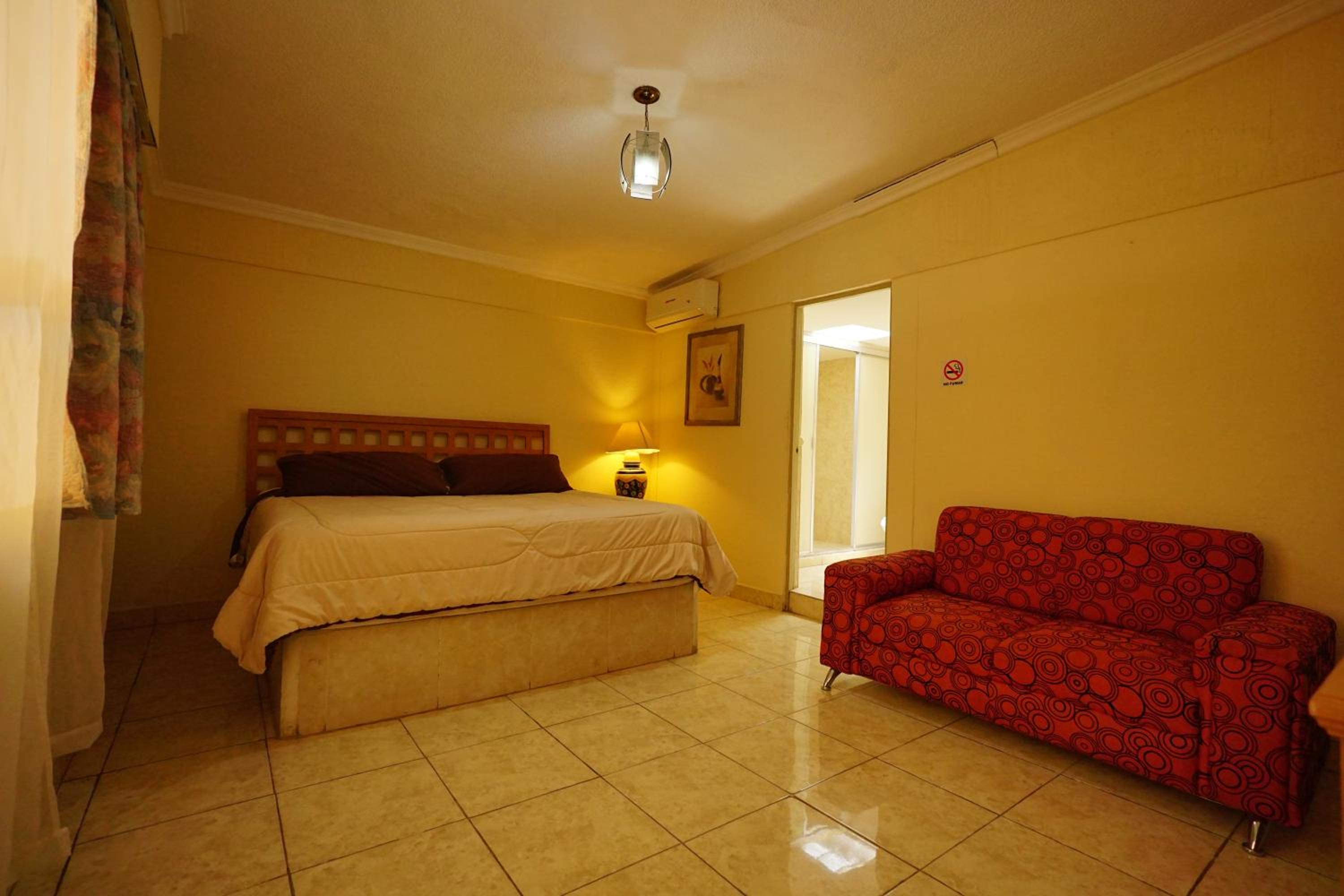 Standard King Room