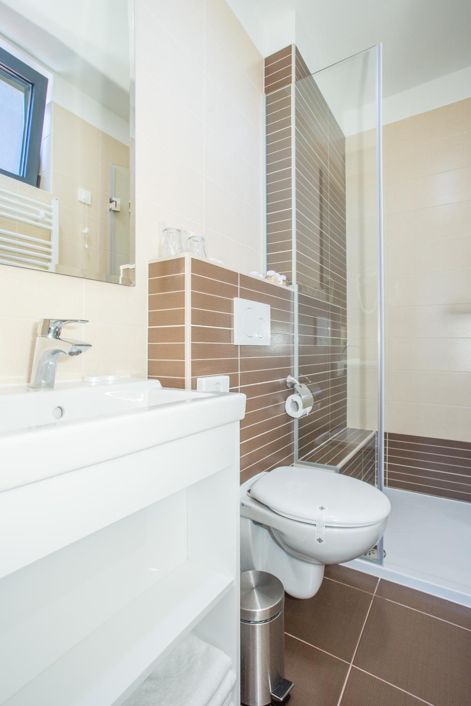 Standard Triple Room photo 3