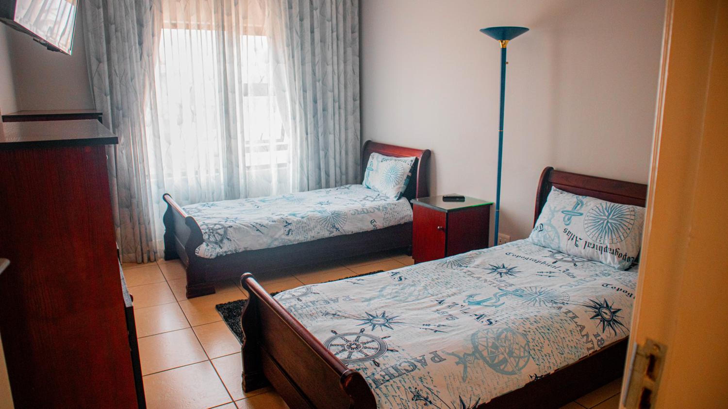 Four-Bedroom Vacation Home photo 2