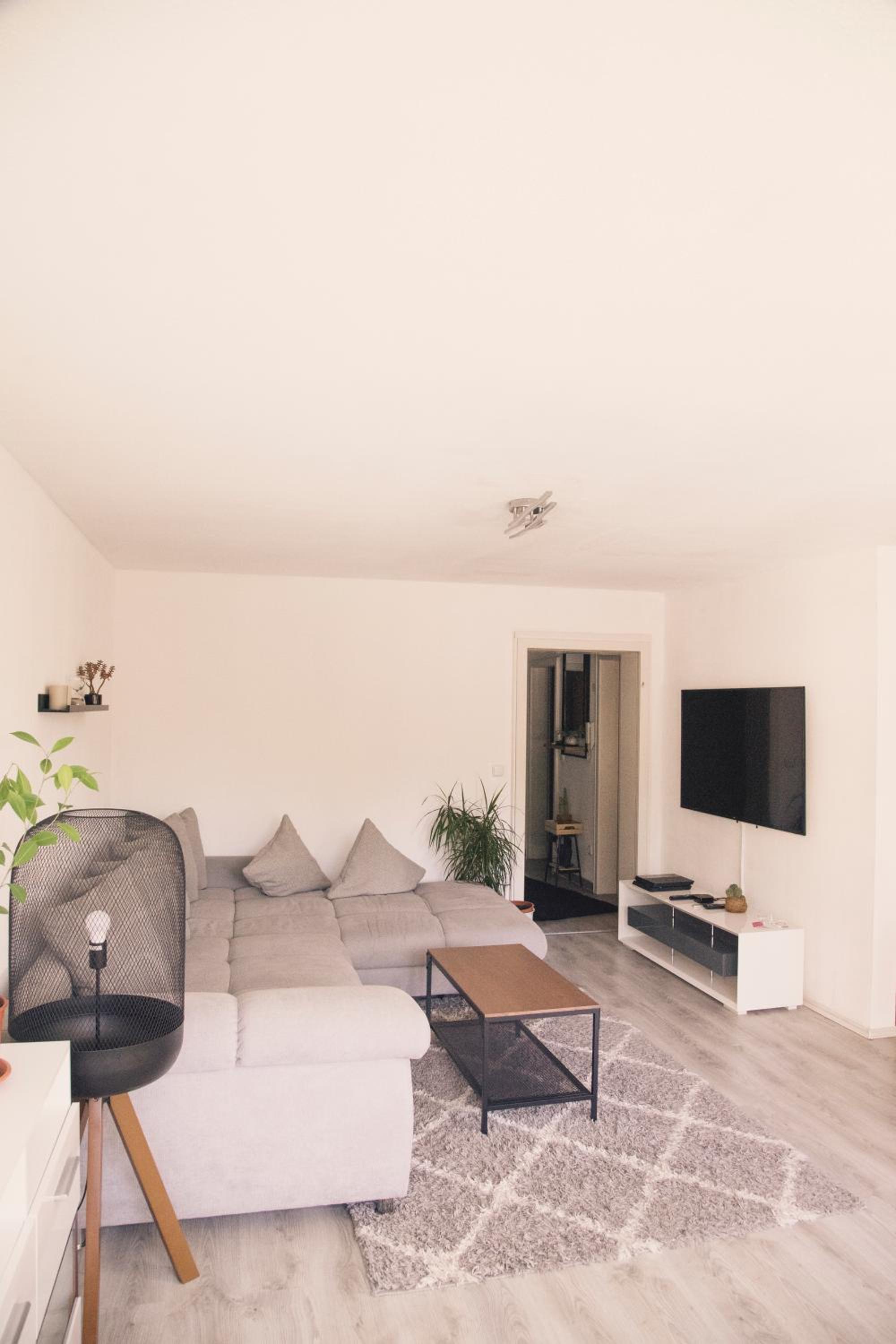 One-Bedroom Apartment photo 3