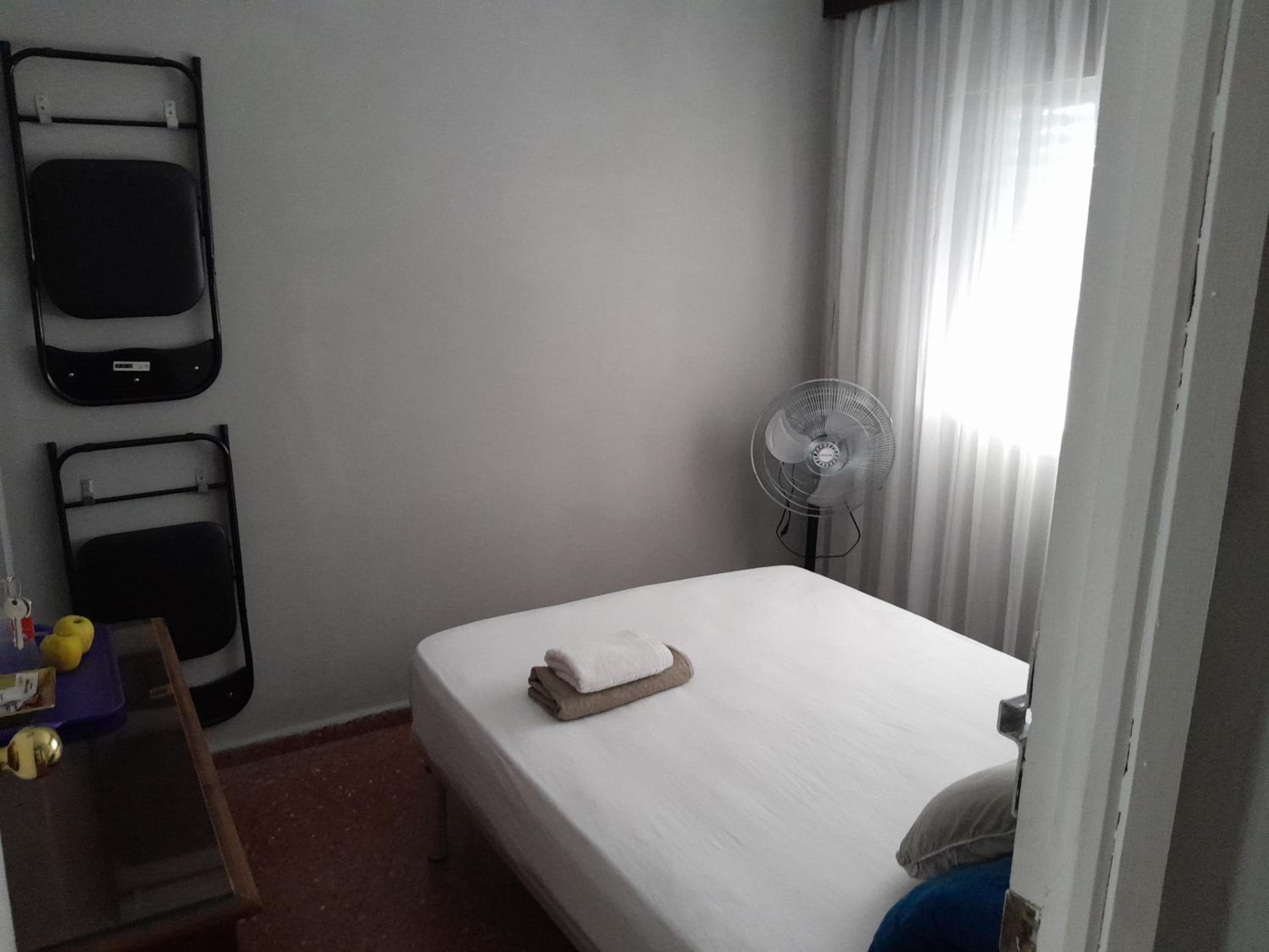 Habitación doble con baño compartido