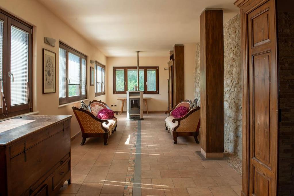 Villa photo 2