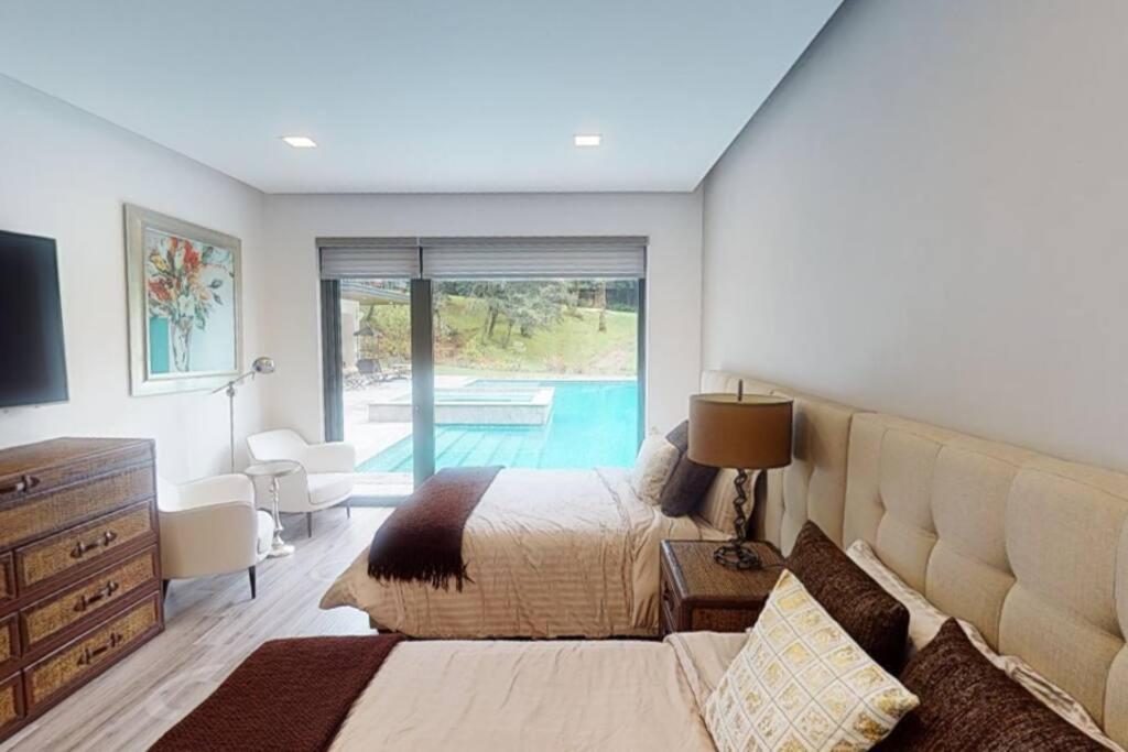 Villa photo 3