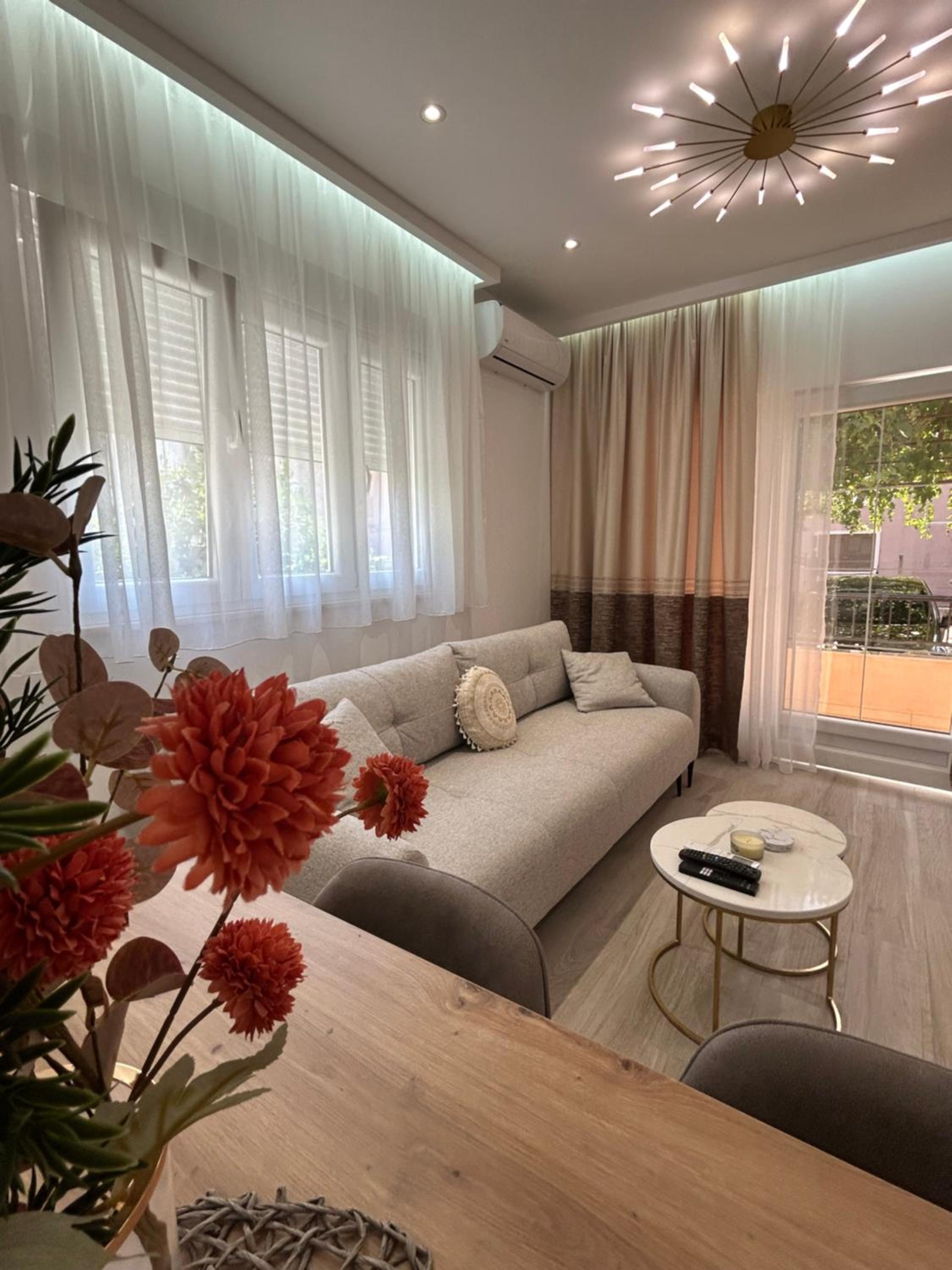 One-Bedroom Apartment with Balcony