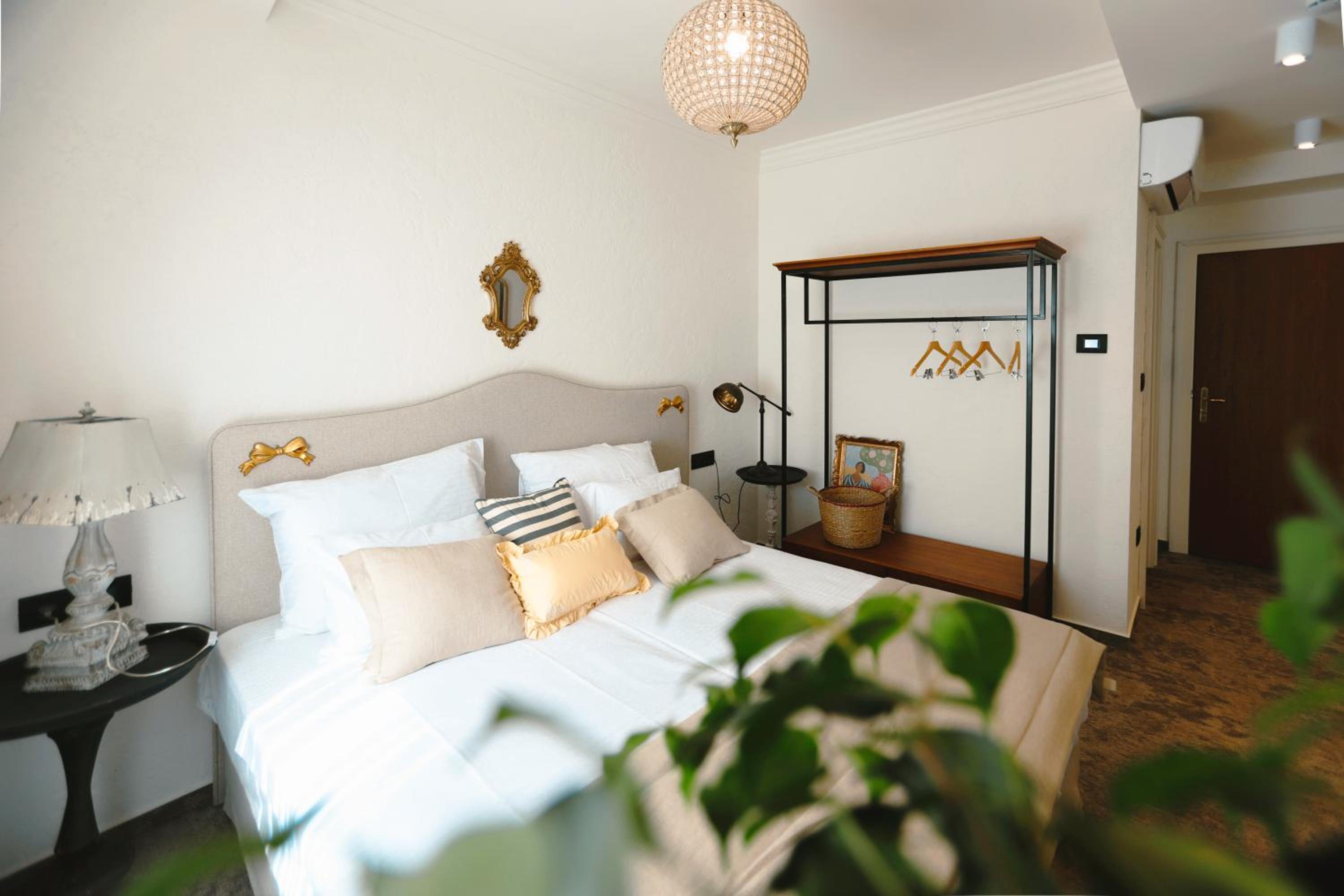 Double or Twin Room with Garden View - Annex - Photo 55
