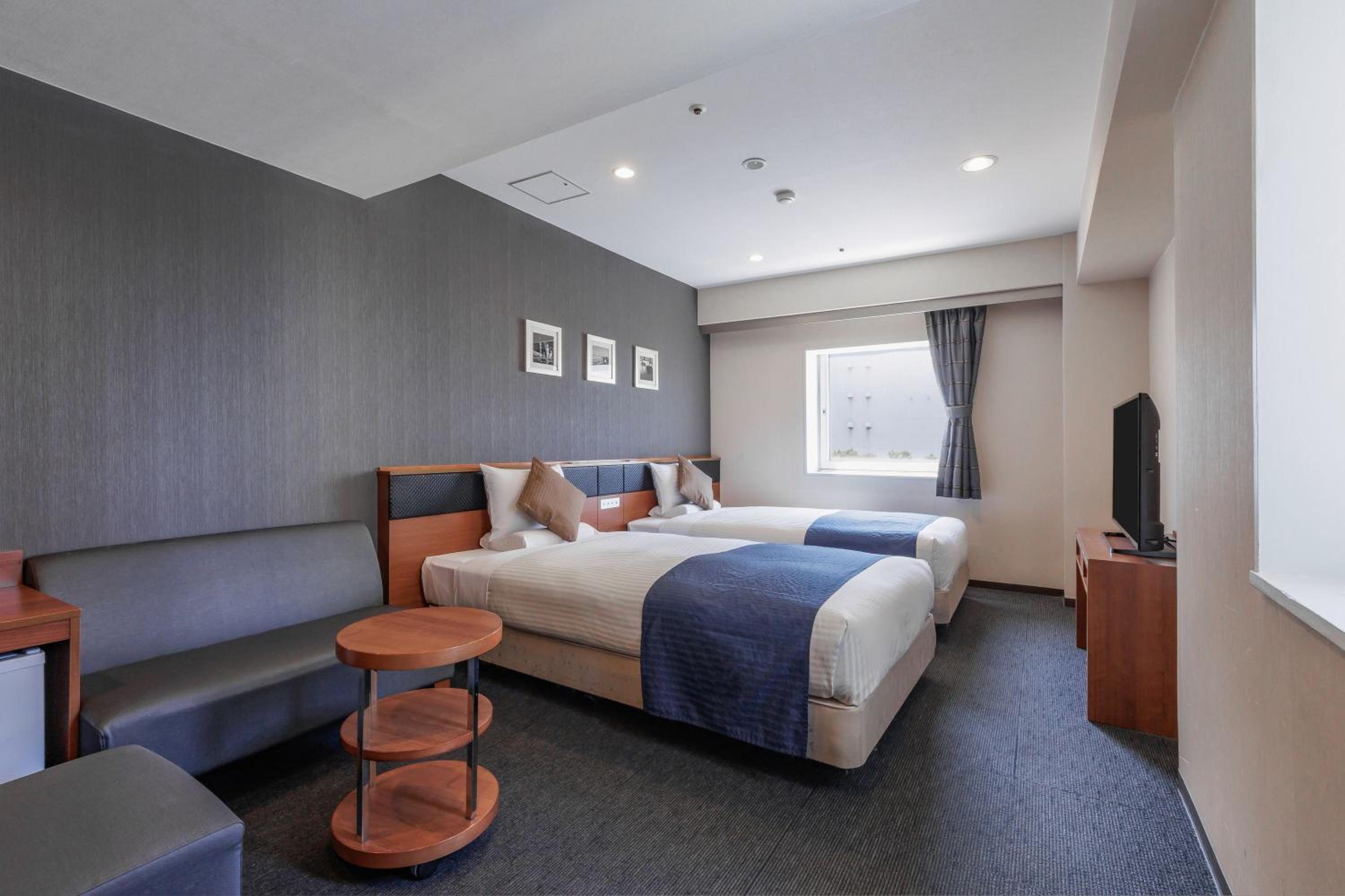 Superior Twin Room - Non-Smoking - Photo 2