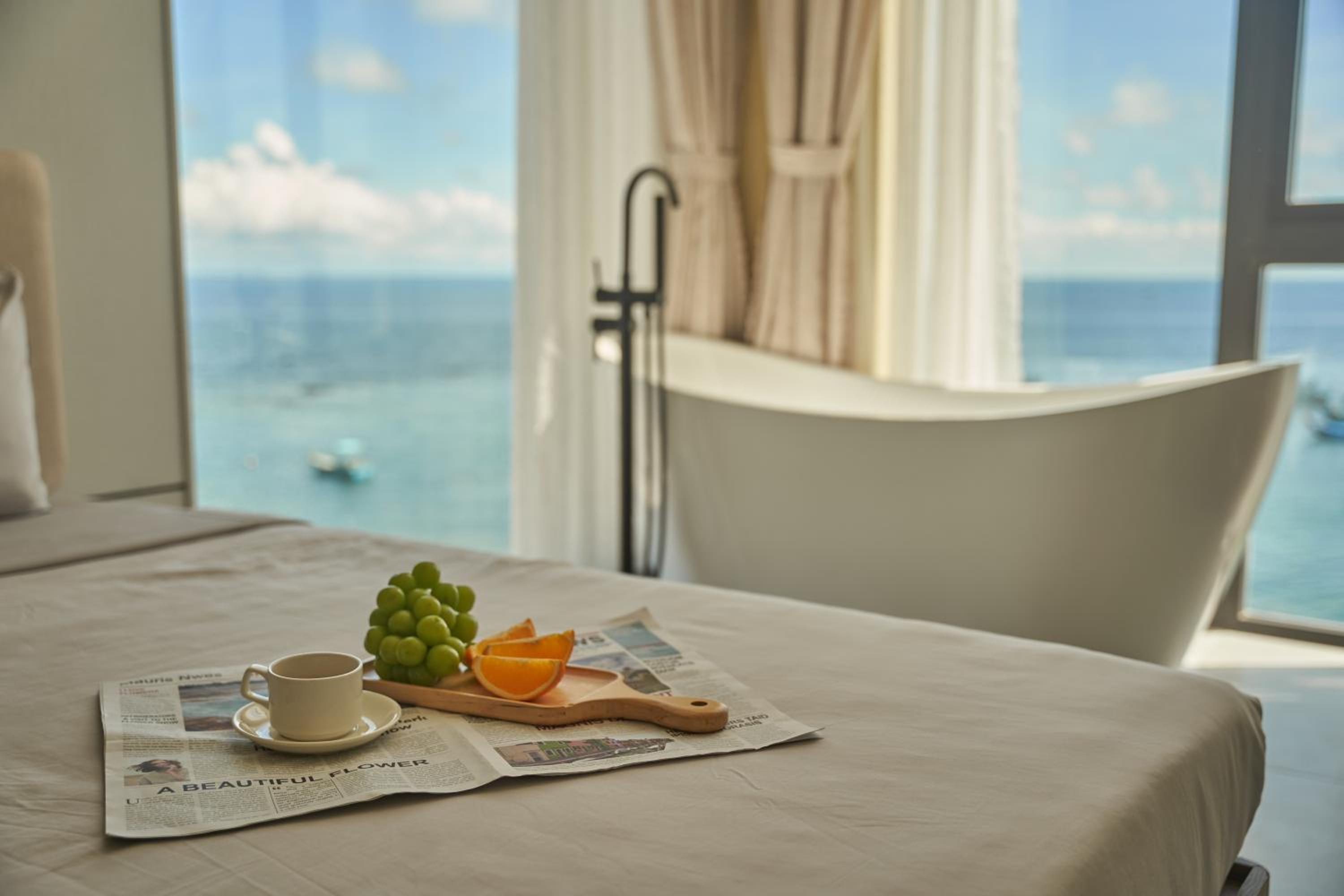 Deluxe Double Room with Bath photo 2
