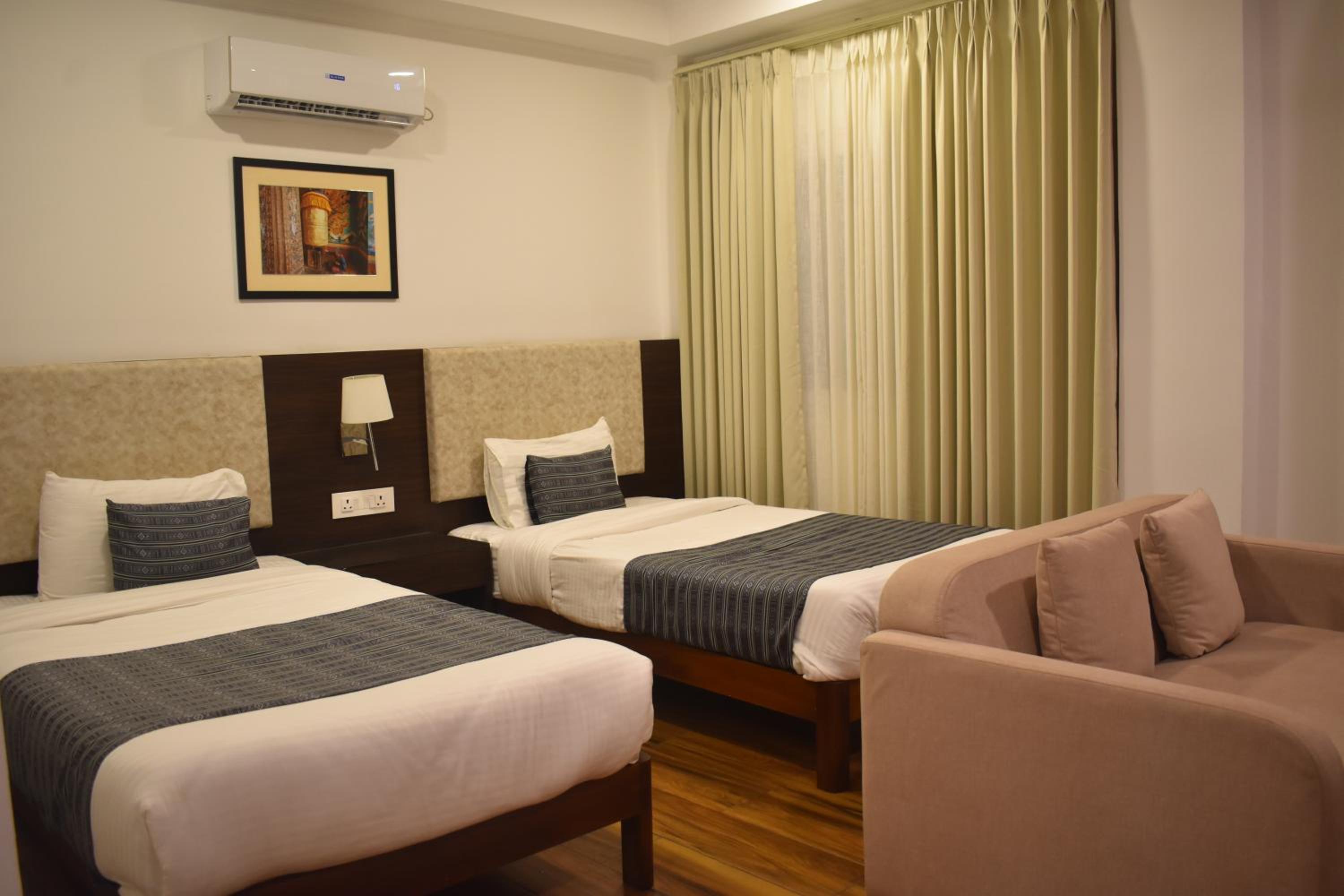 Deluxe Twin Room photo 1