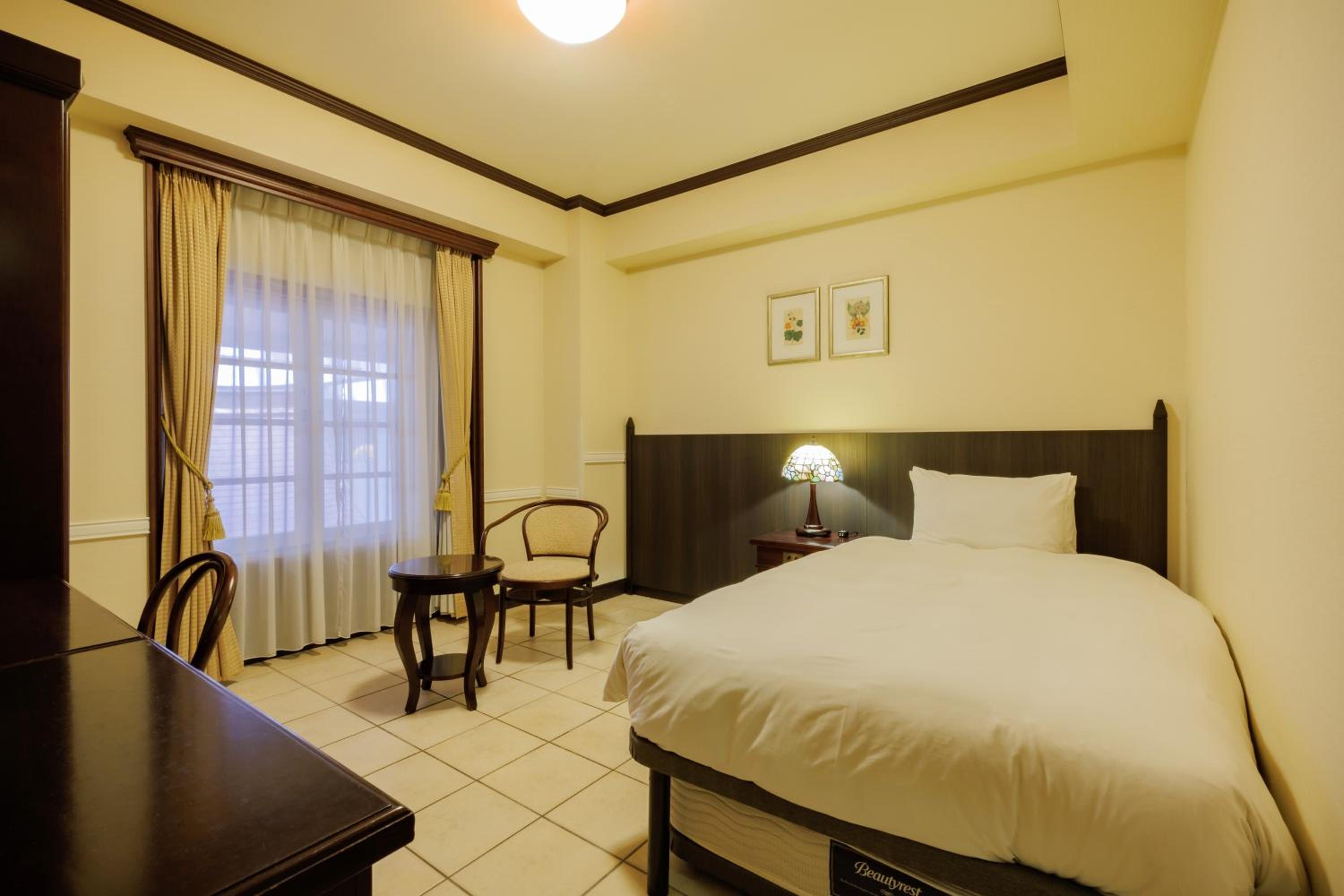 Superior Single Room - Non-Smoking - Photo 10