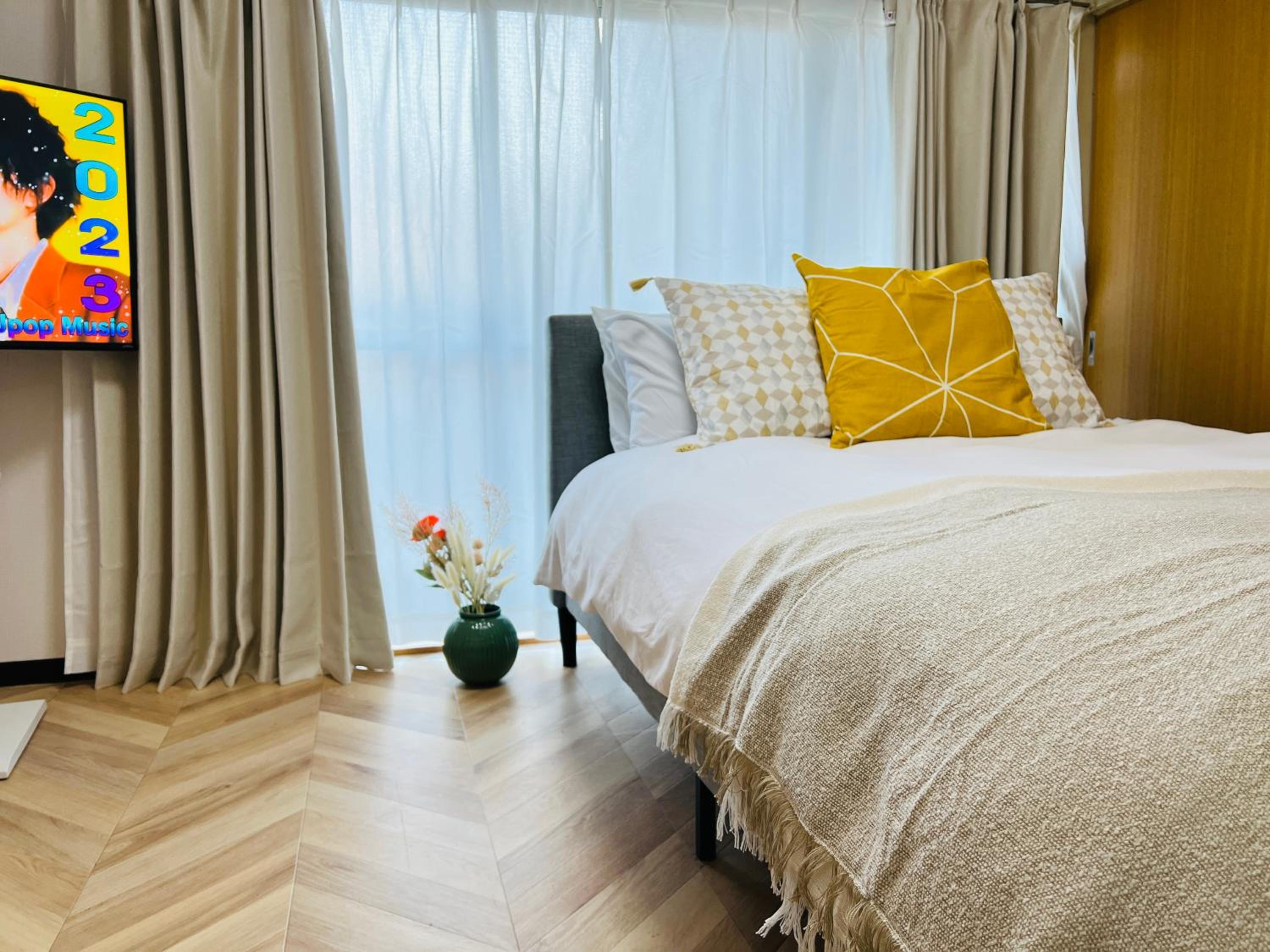 Two-Bedroom Apartment with Balcony photo 1